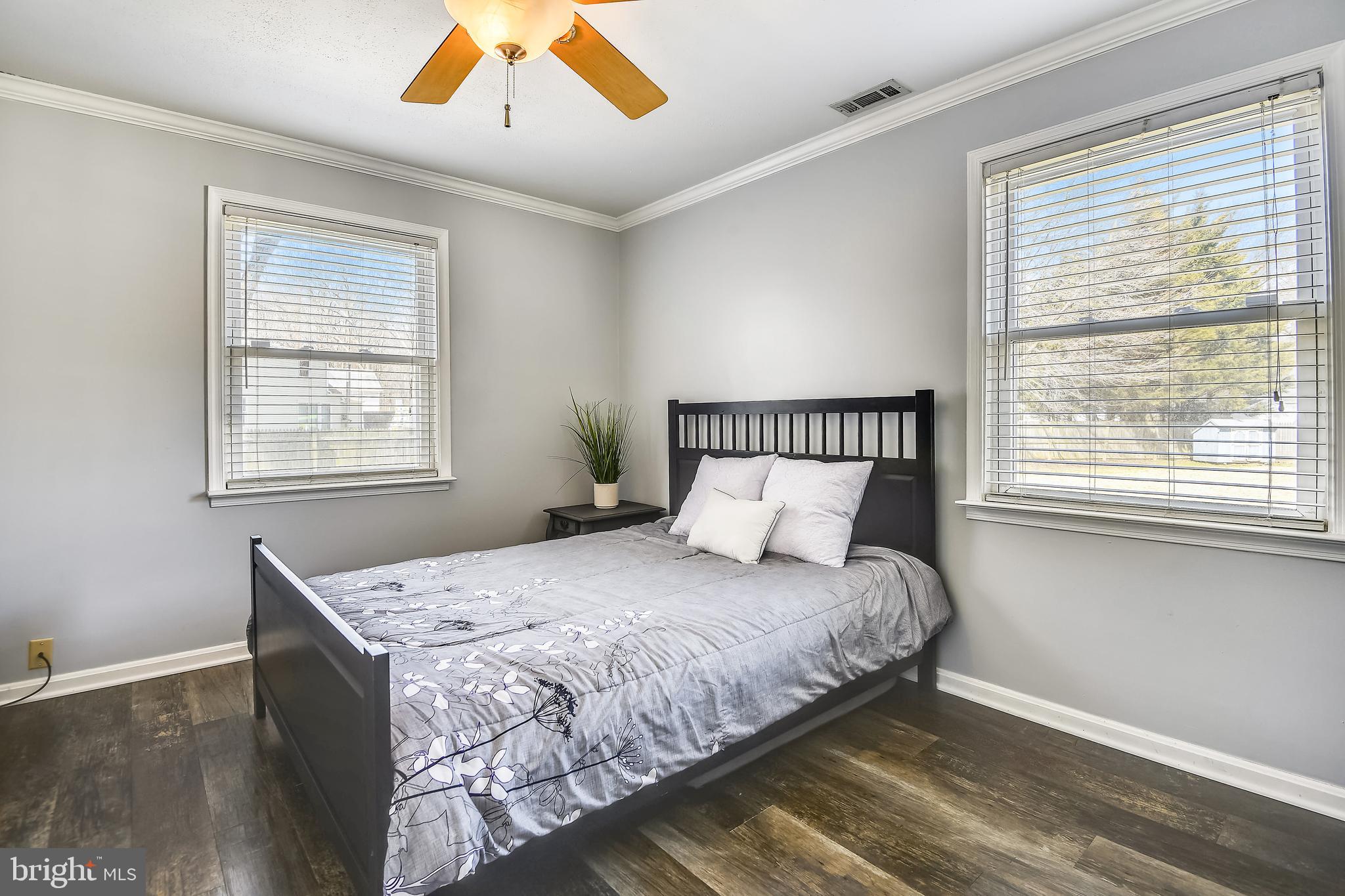 STEWART LEVEL - Residential