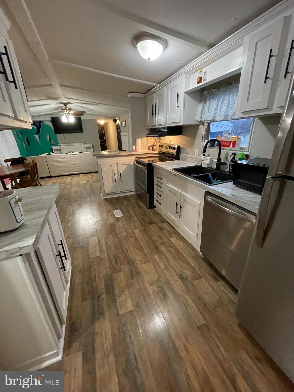 FAIRWINDS - Residential