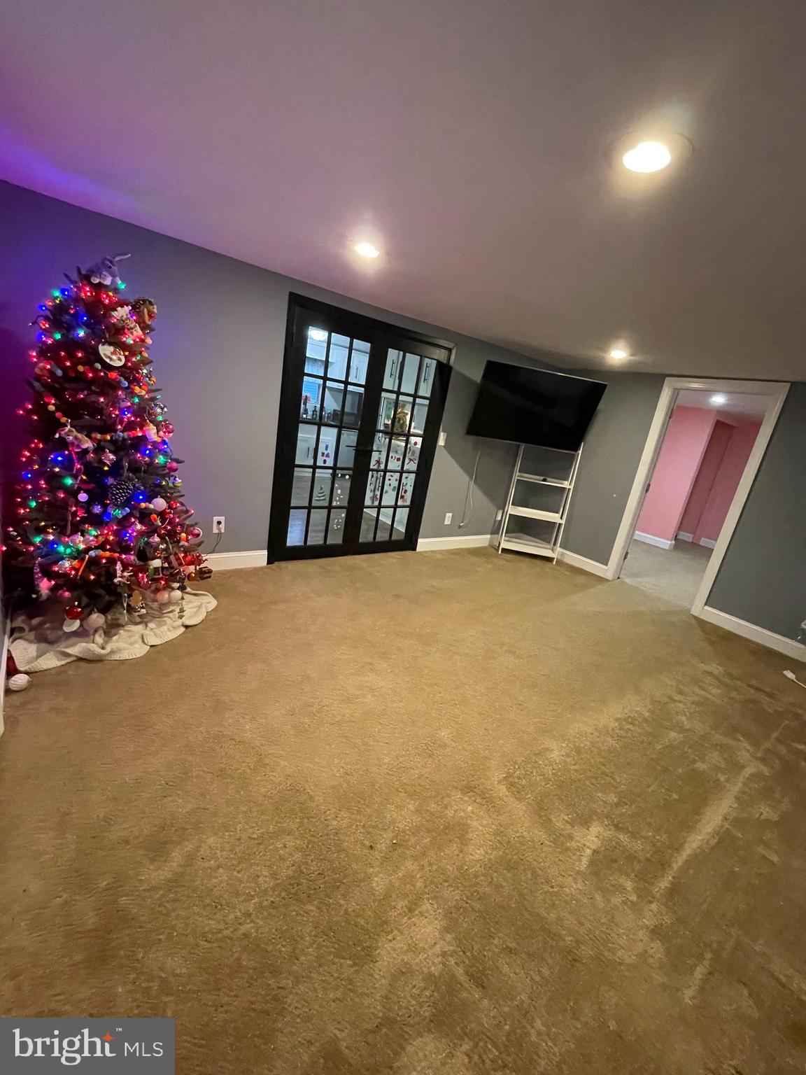 FAIRWINDS - Residential