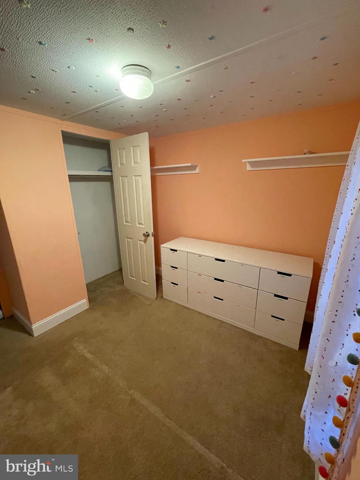 FAIRWINDS - Residential