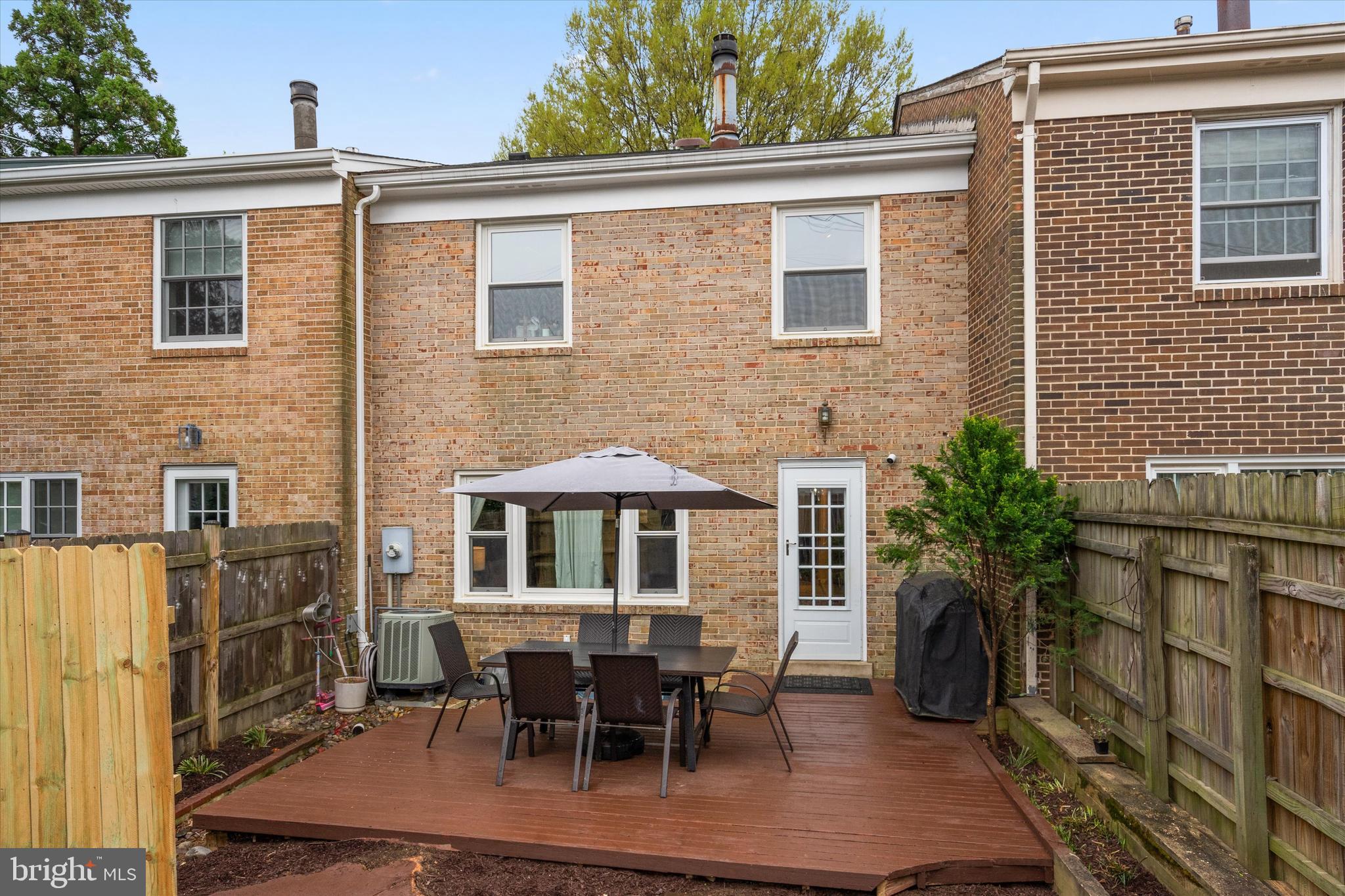 2409 FALLS PLACE COURT