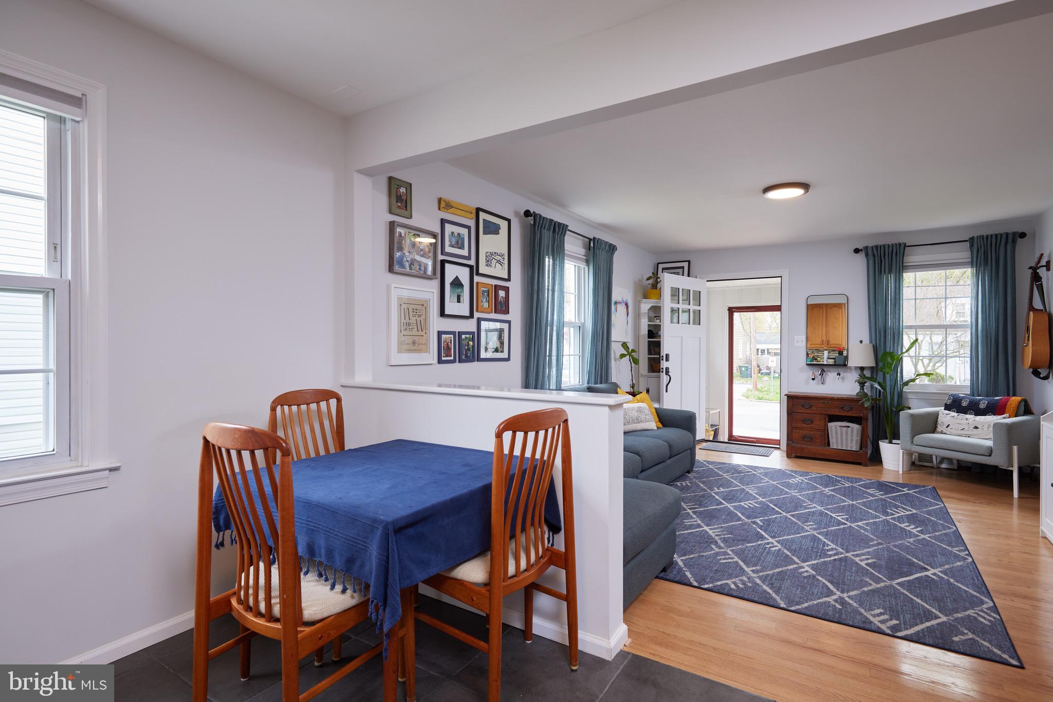 HOLLYWOOD - Residential