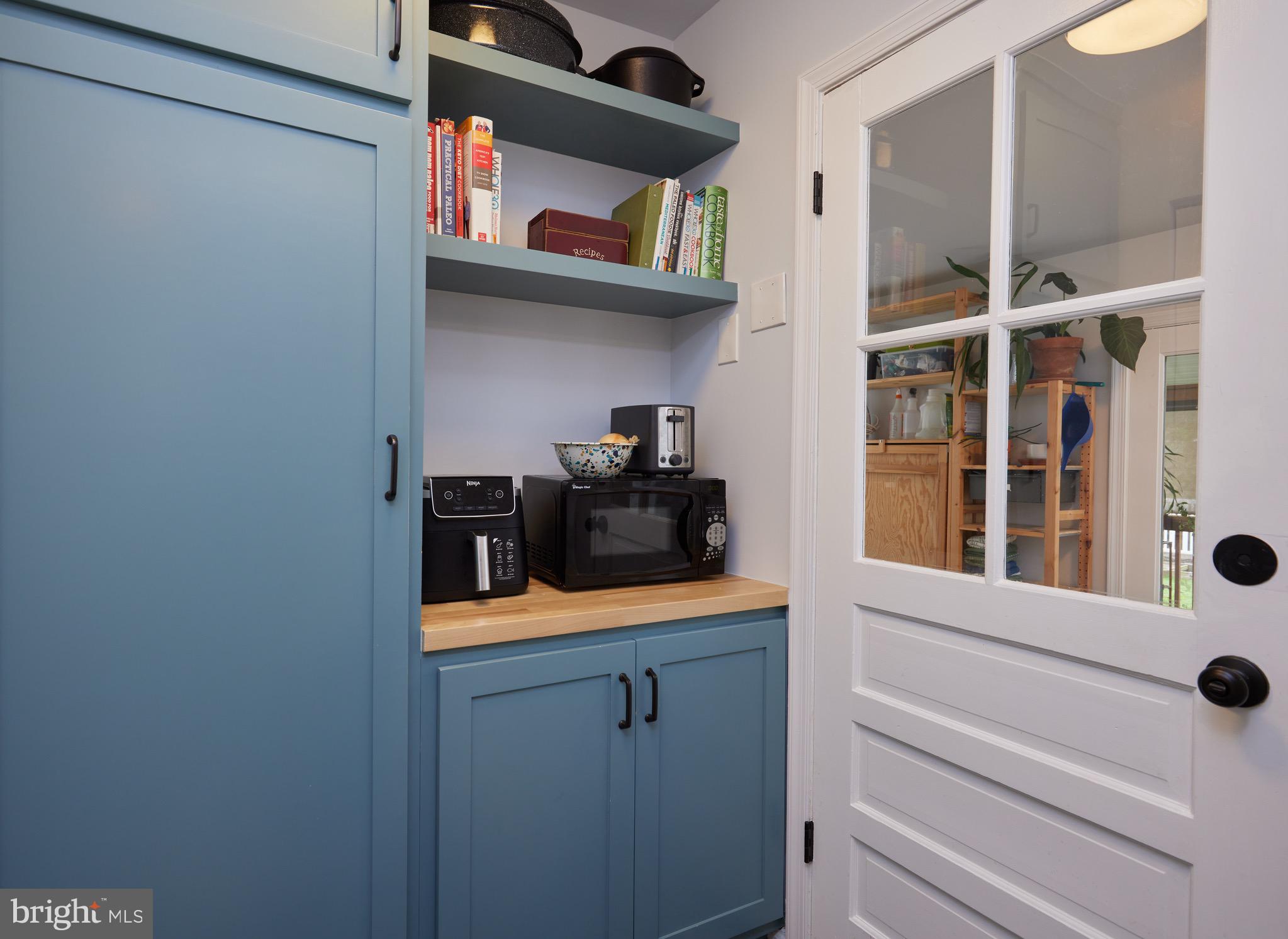 HOLLYWOOD - Residential