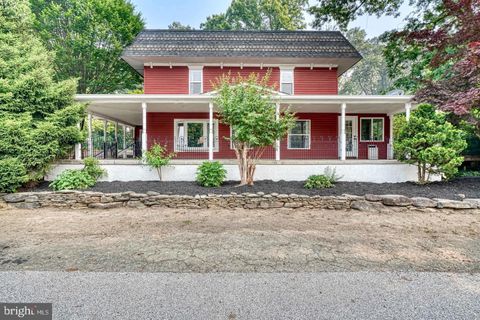 Homes For Sale - 19701 Old York Road<br/> WHITE HALL, MD 21161