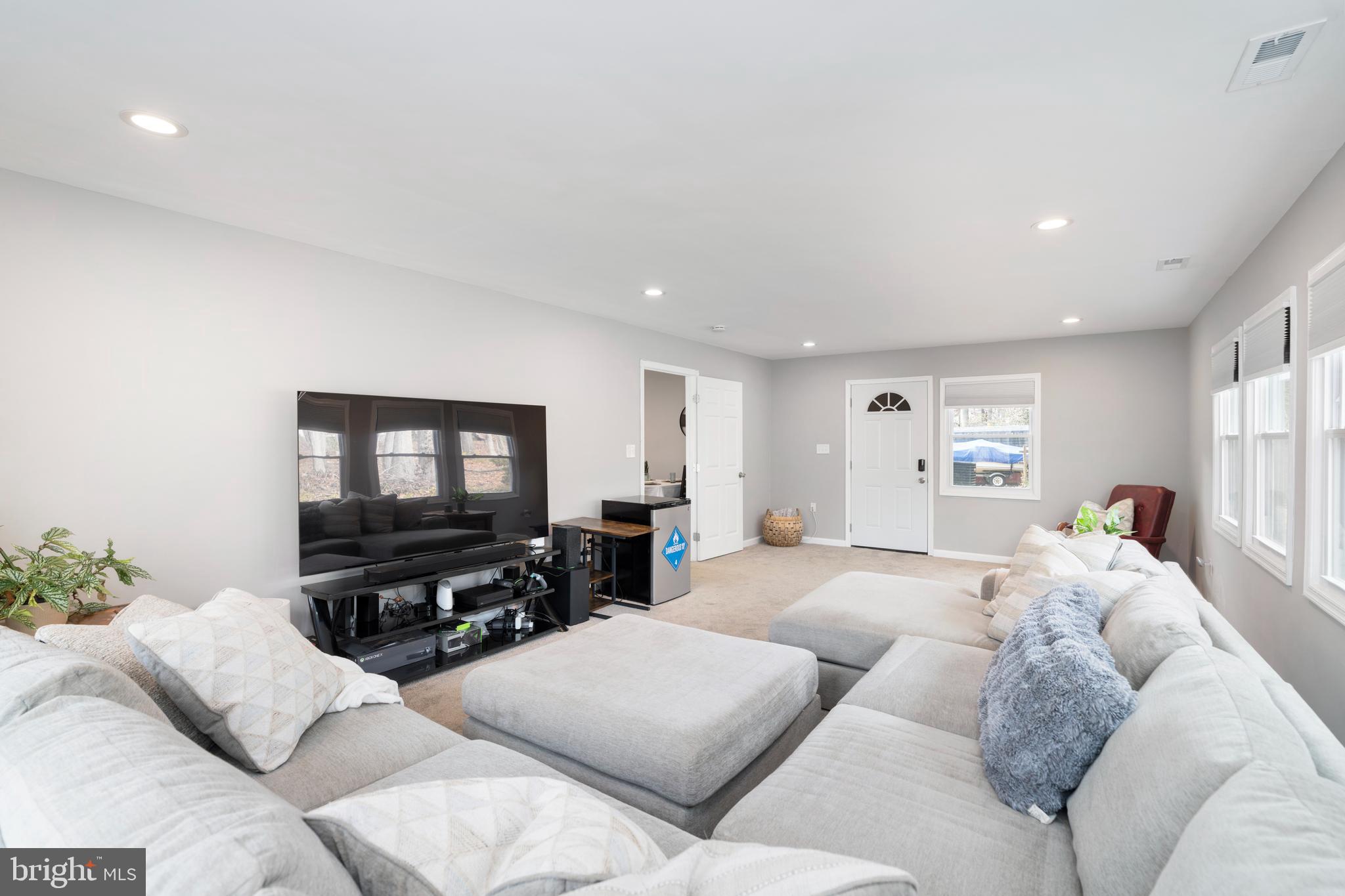 JOPPATOWNE - Residential