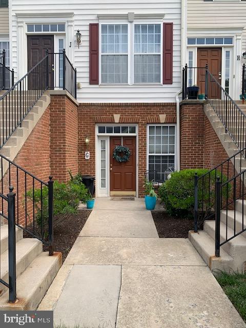 Spacious ground level condo with 2 large Bedrooms and 2 generous size full baths. Open floor plan with neutral paint, dining room, 3 way gas fireplace, large family room with french door to patio. Dogs case by case with $250 pet deposit. Security Deposit $1495.00. Convenient to all major routes, shopping, dining, etc.