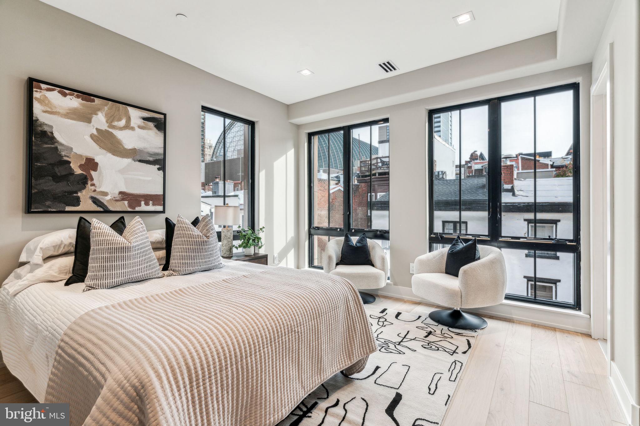 RITTENHOUSE SQUARE - Residential