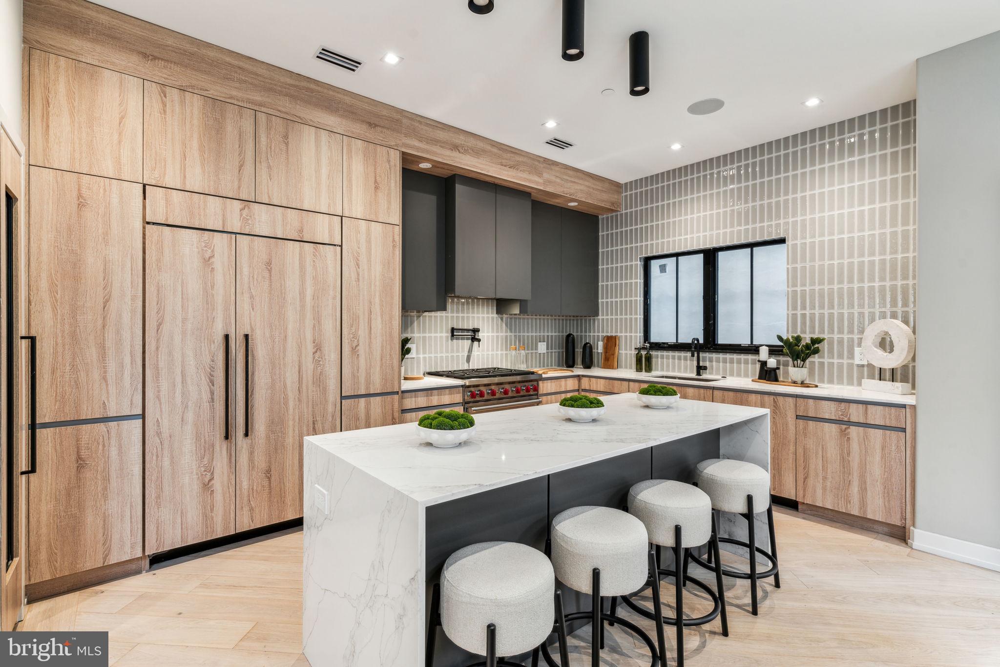 RITTENHOUSE SQUARE - Residential