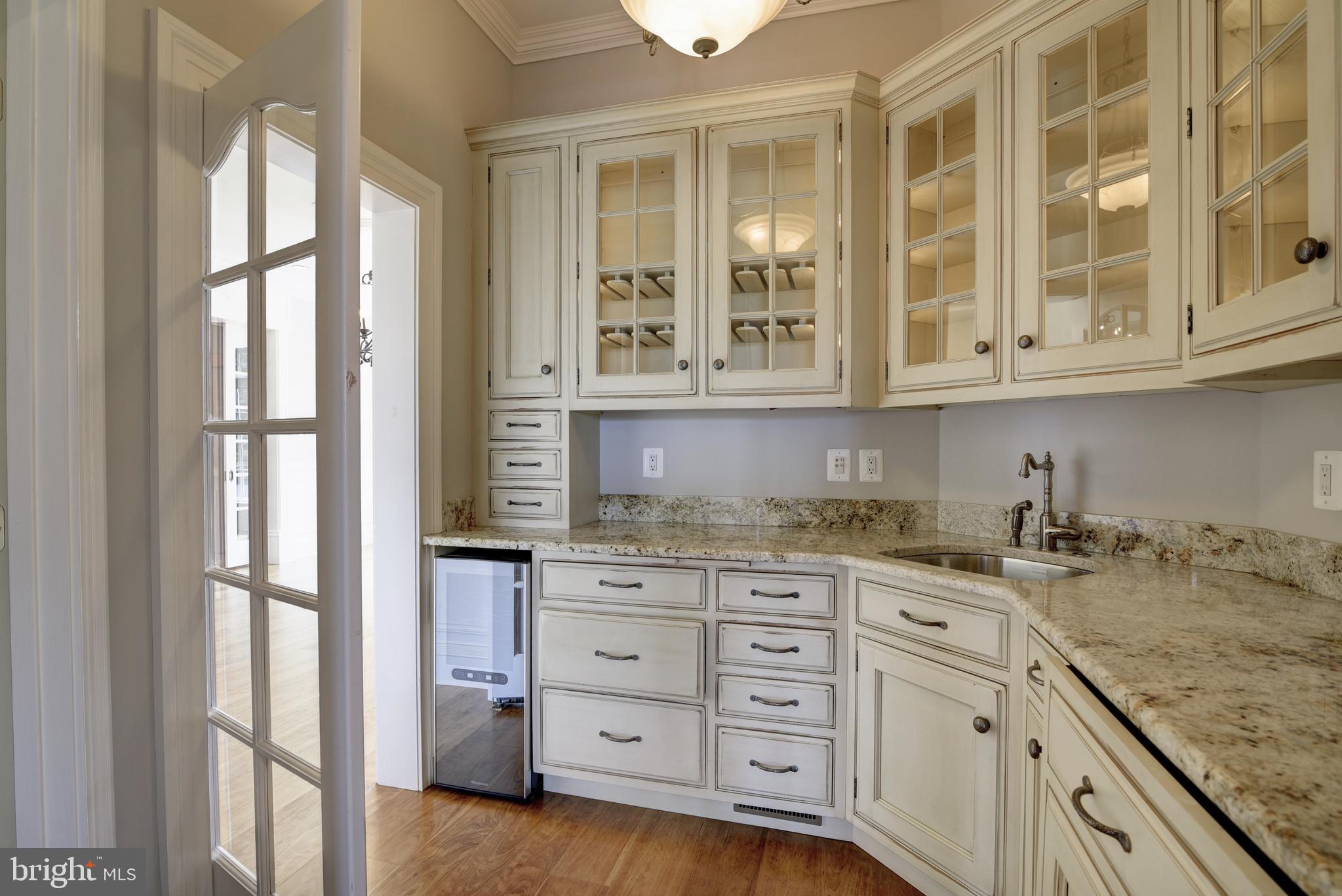 BEACON HILL - Residential