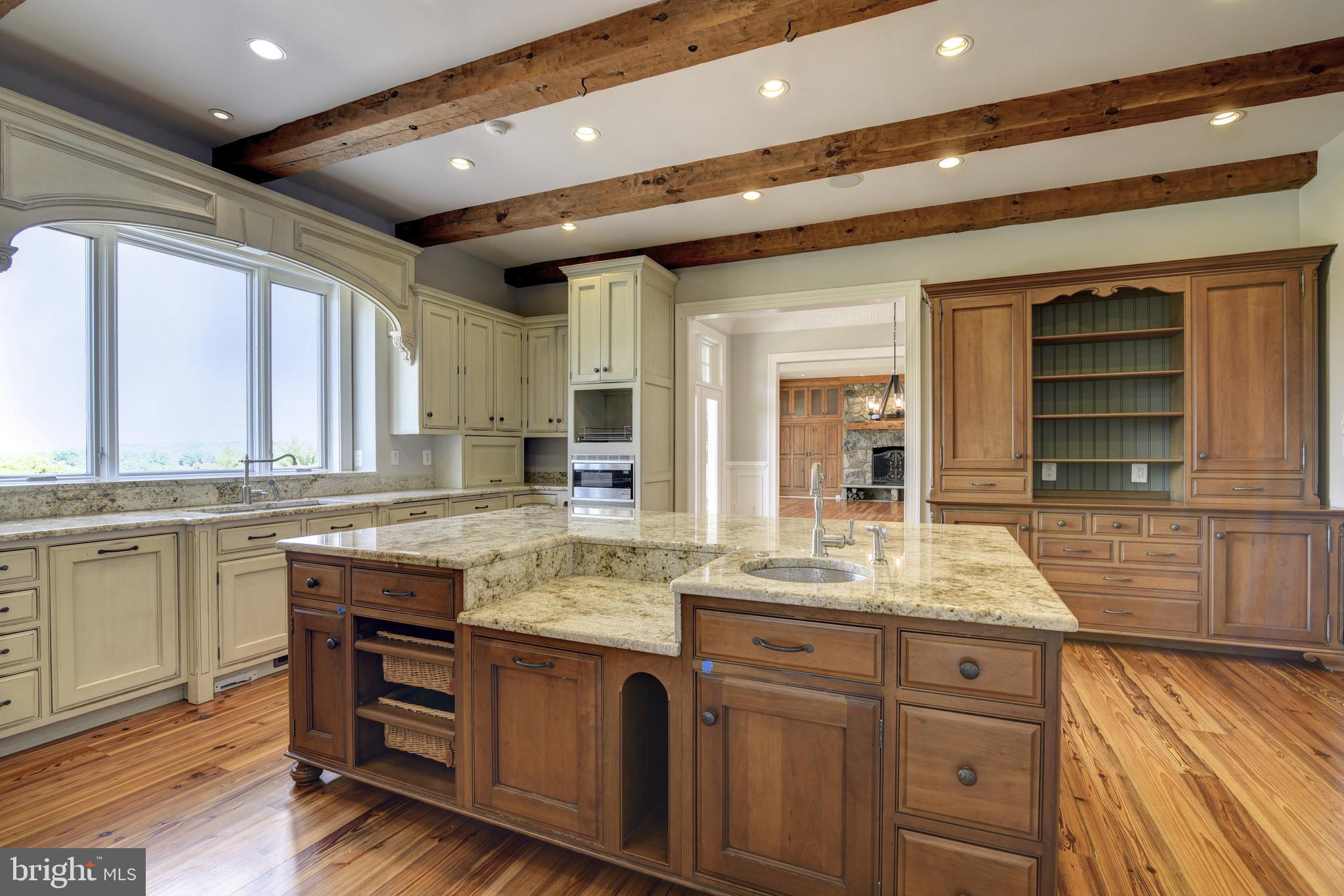 BEACON HILL - Residential