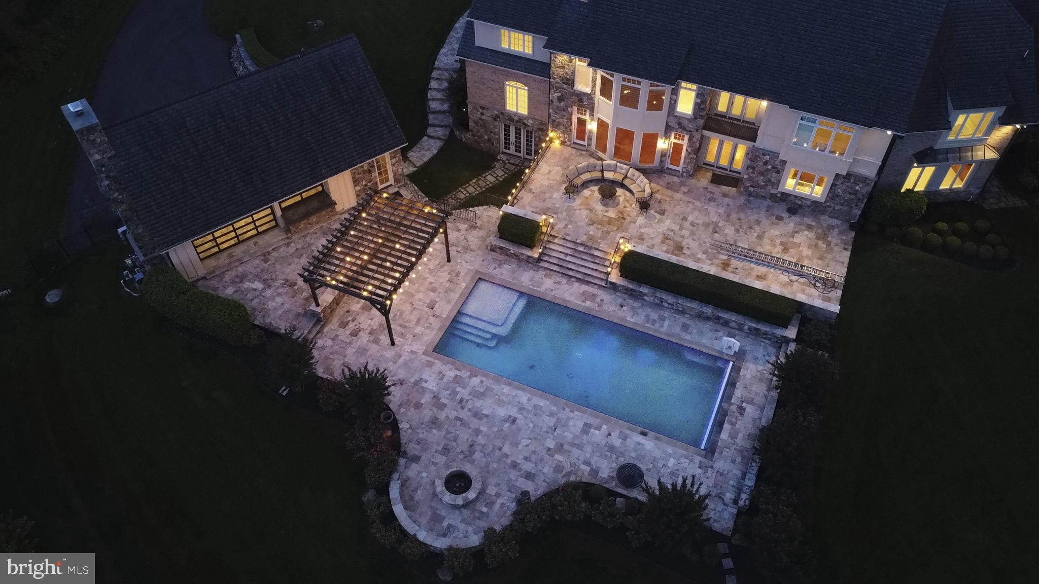 BEACON HILL - Residential