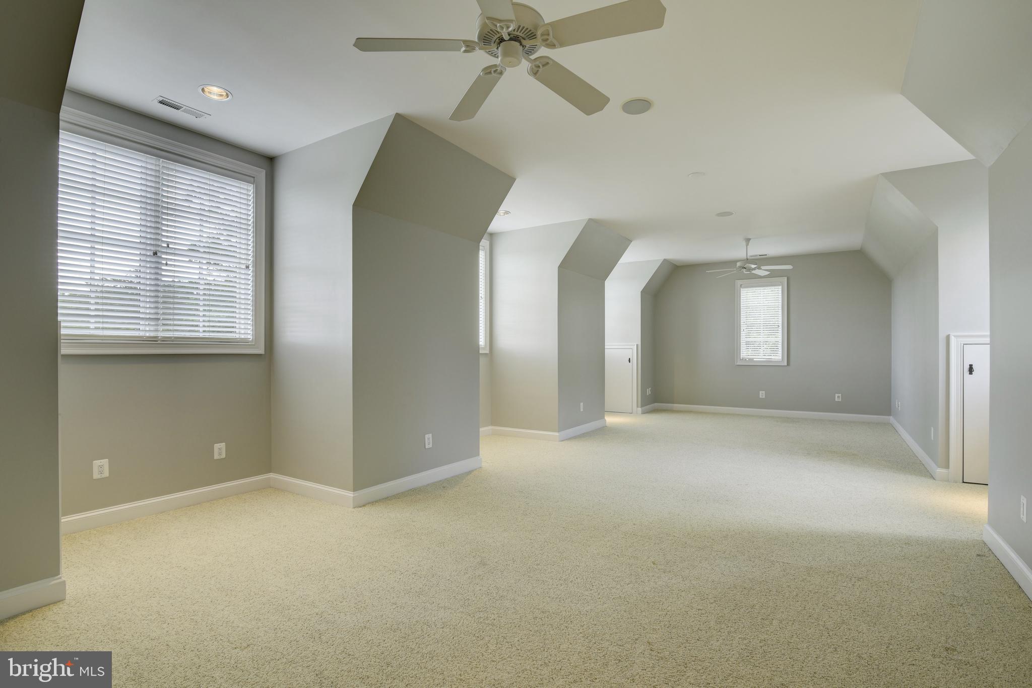 BEACON HILL - Residential