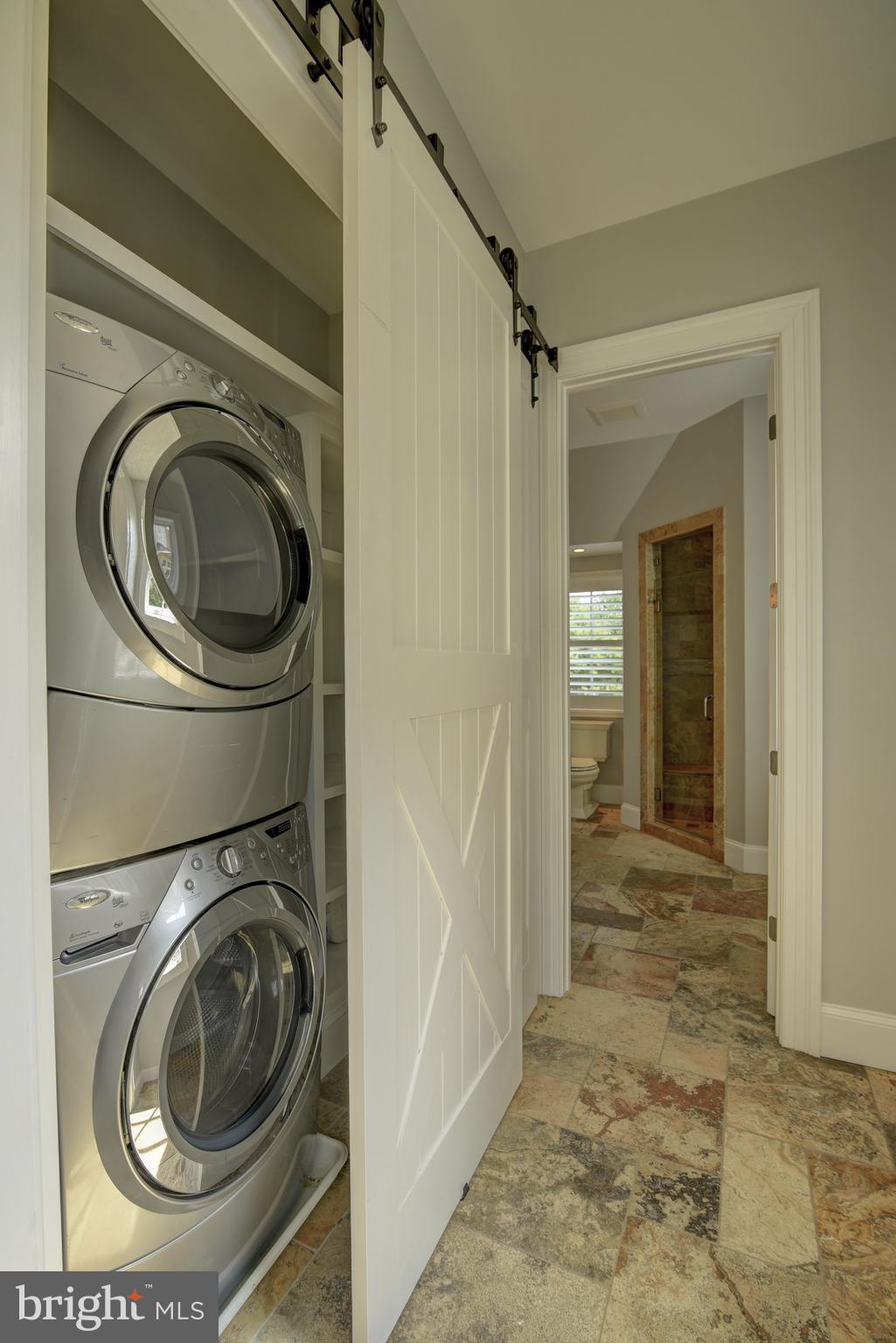 BEACON HILL - Residential