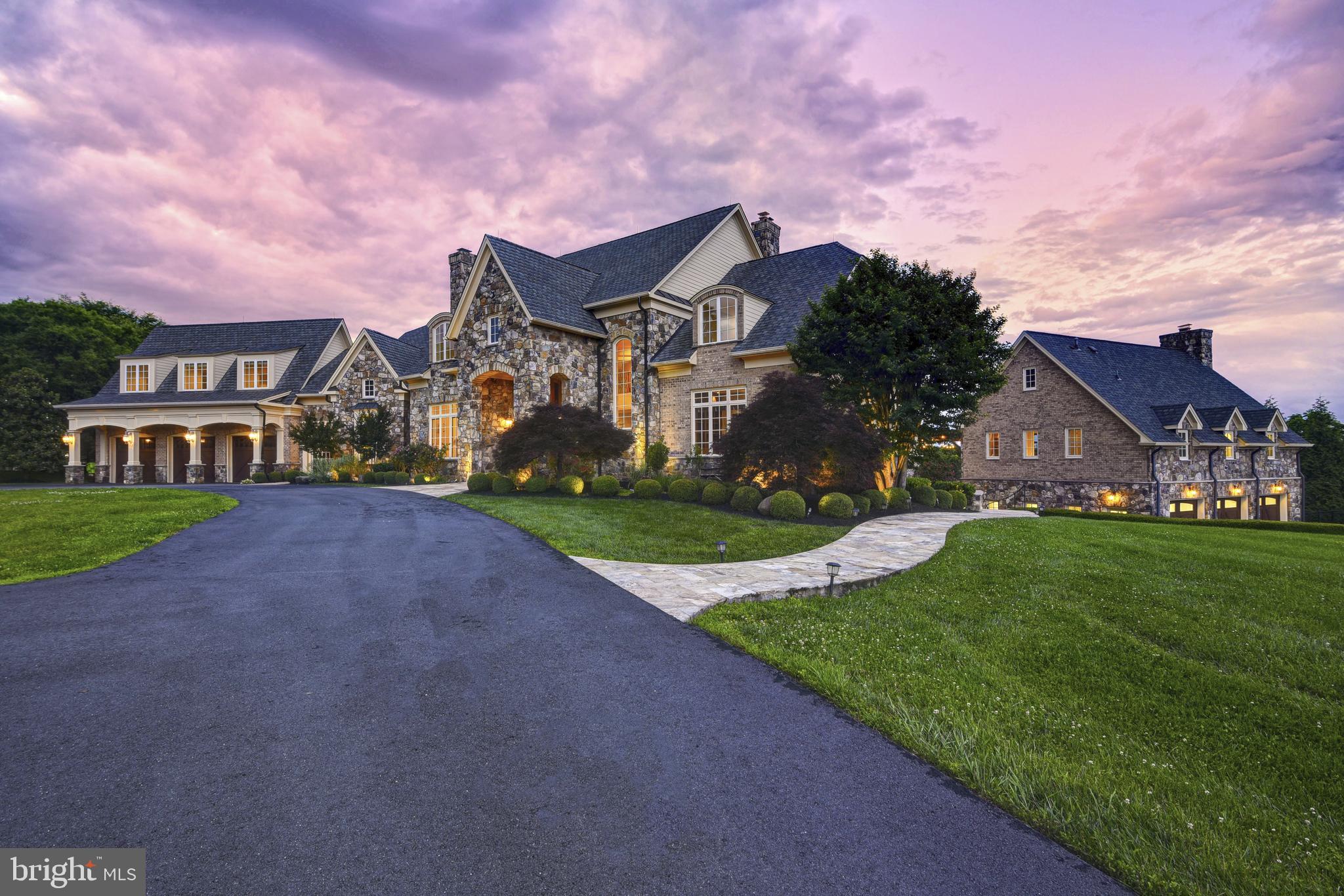 BEACON HILL - Residential