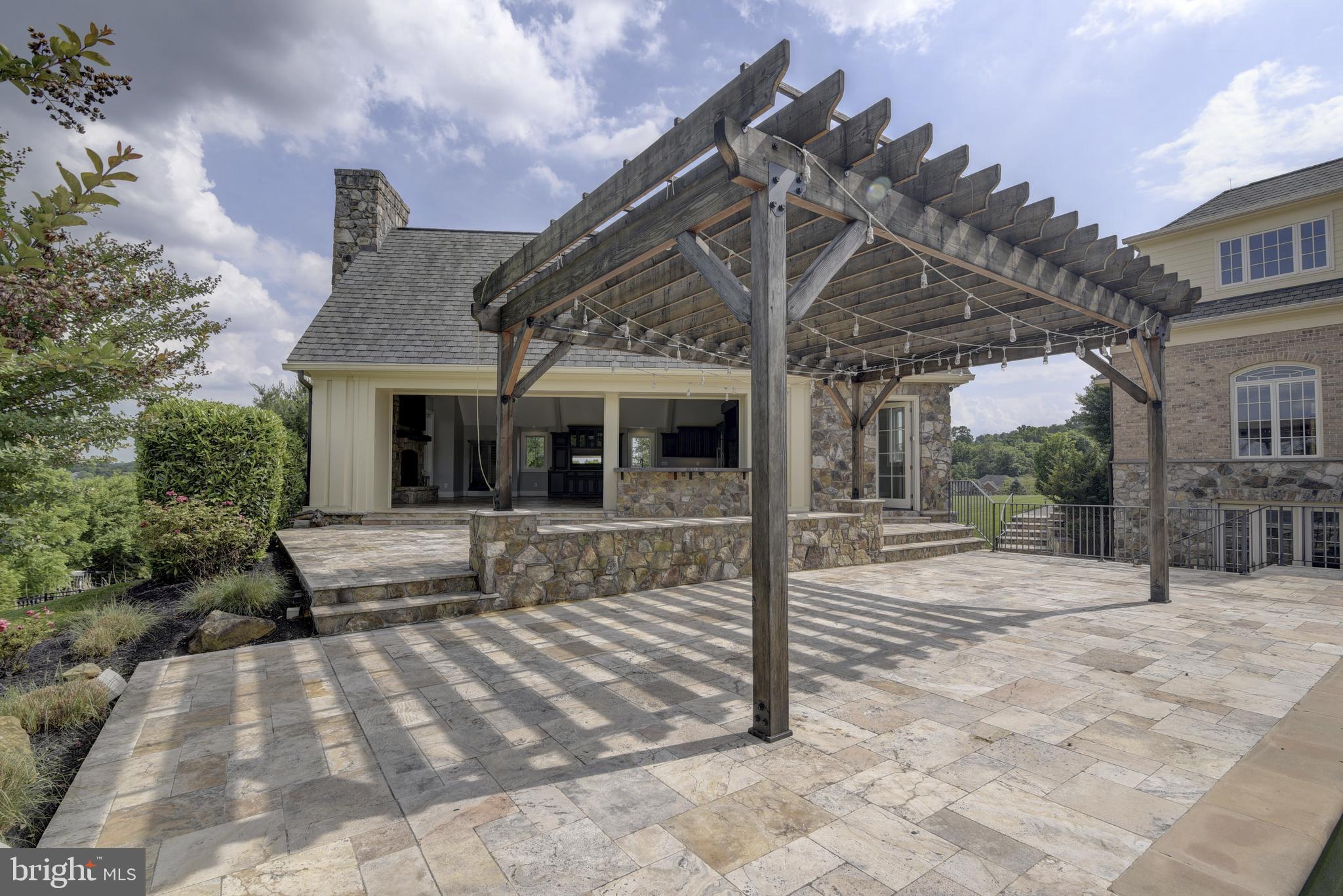 BEACON HILL - Residential