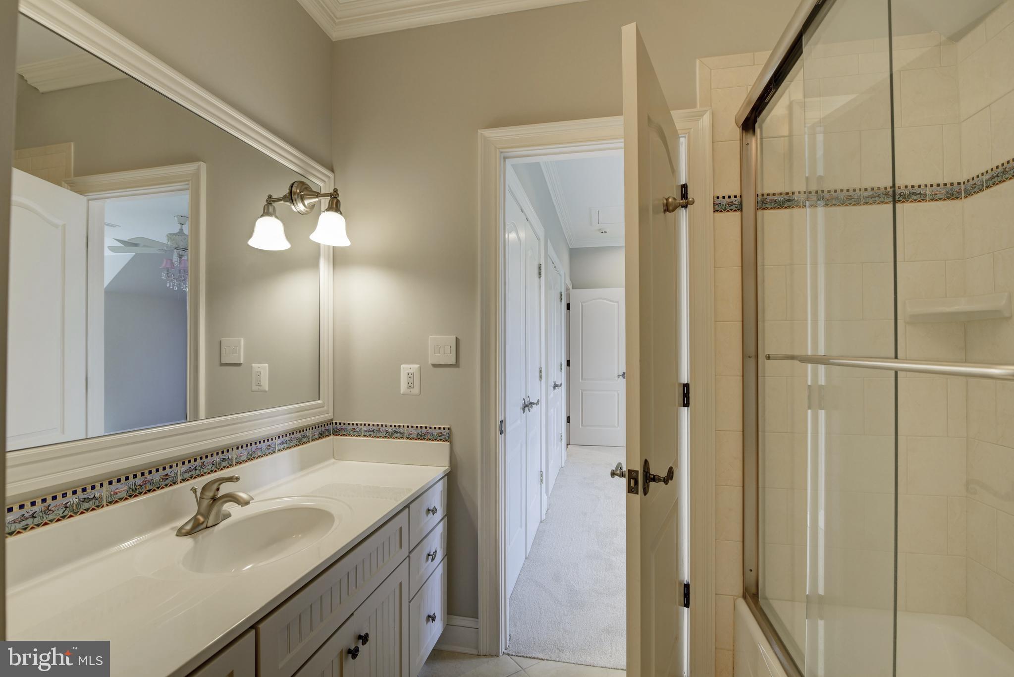 BEACON HILL - Residential