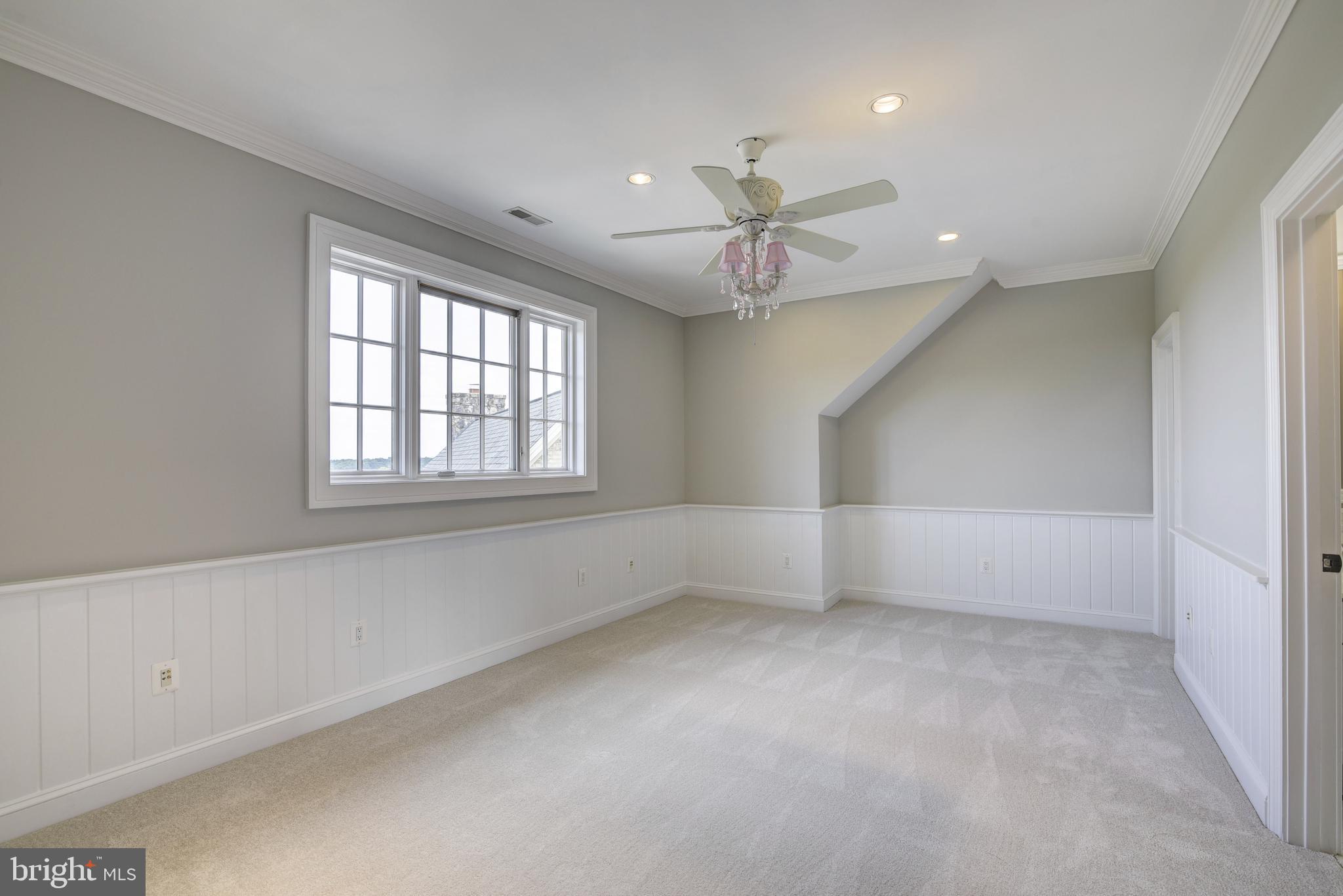 BEACON HILL - Residential