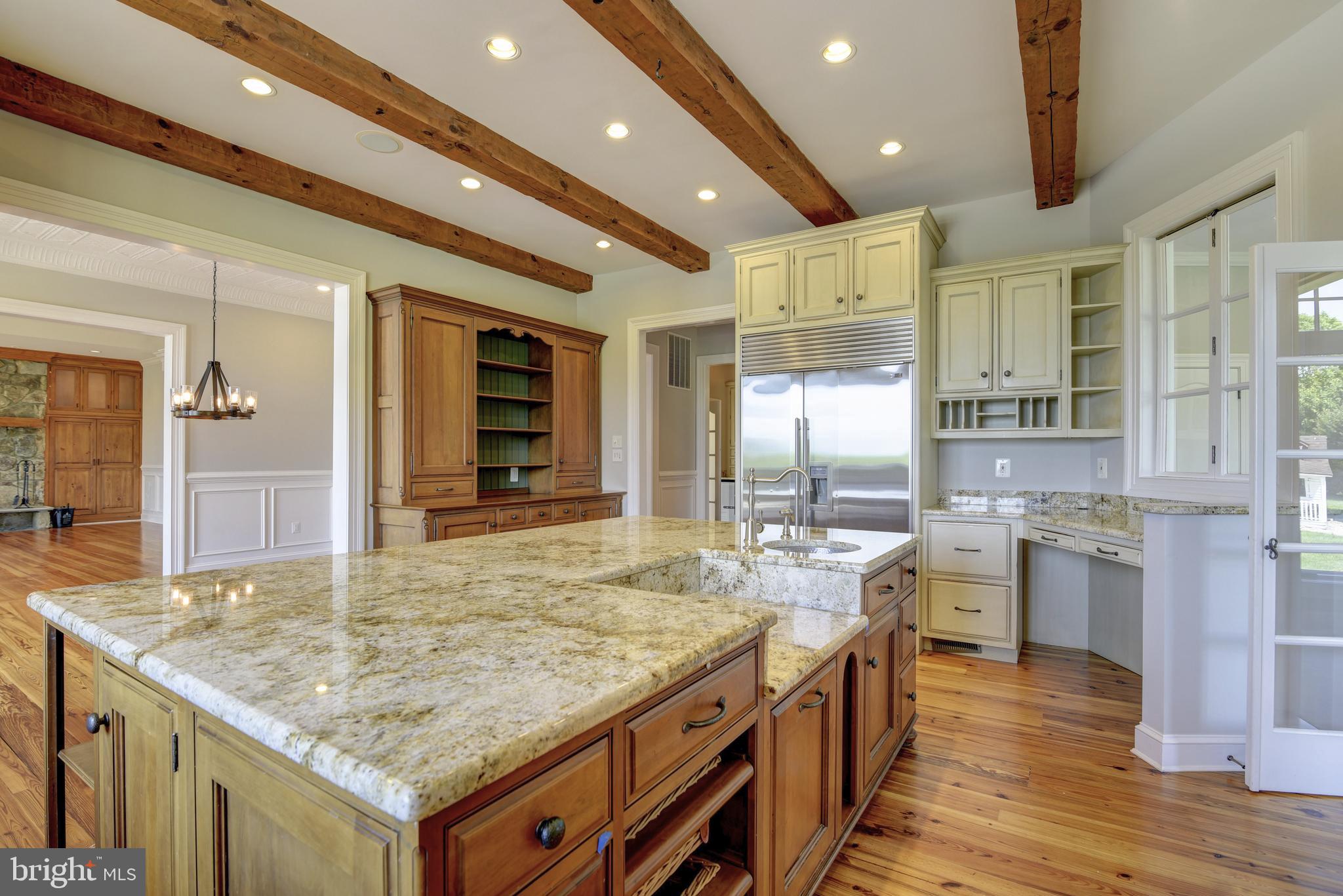 BEACON HILL - Residential