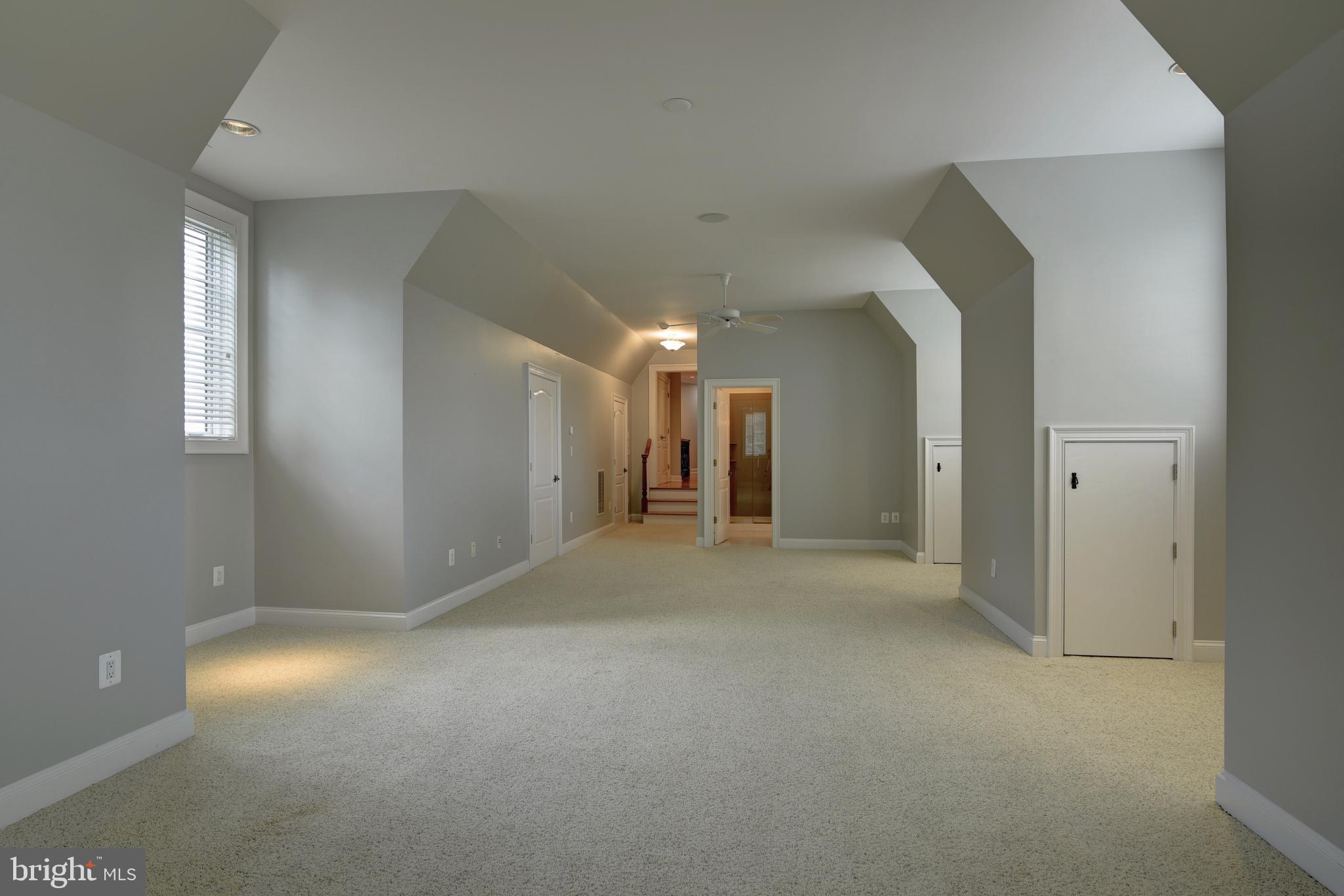 BEACON HILL - Residential