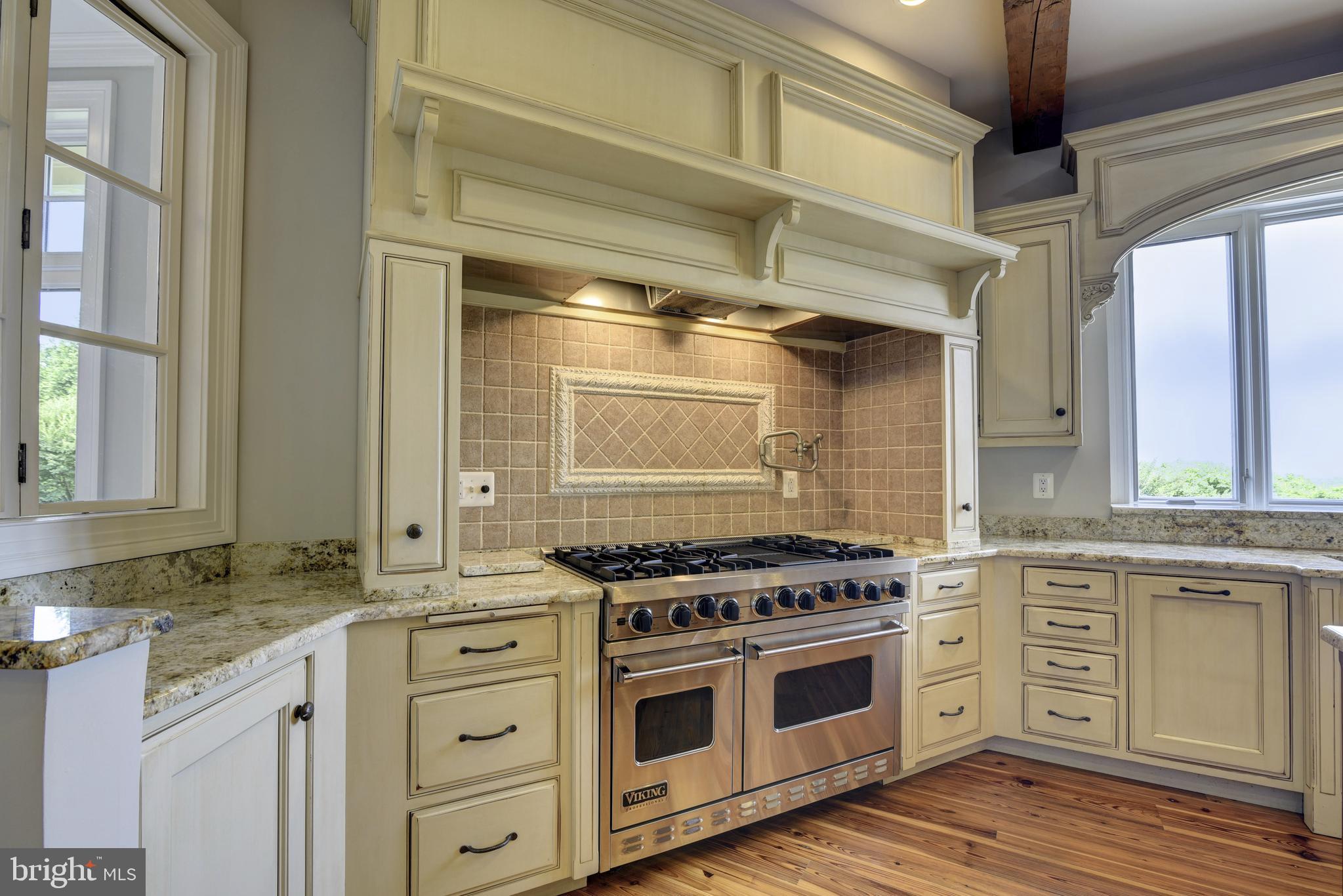 BEACON HILL - Residential