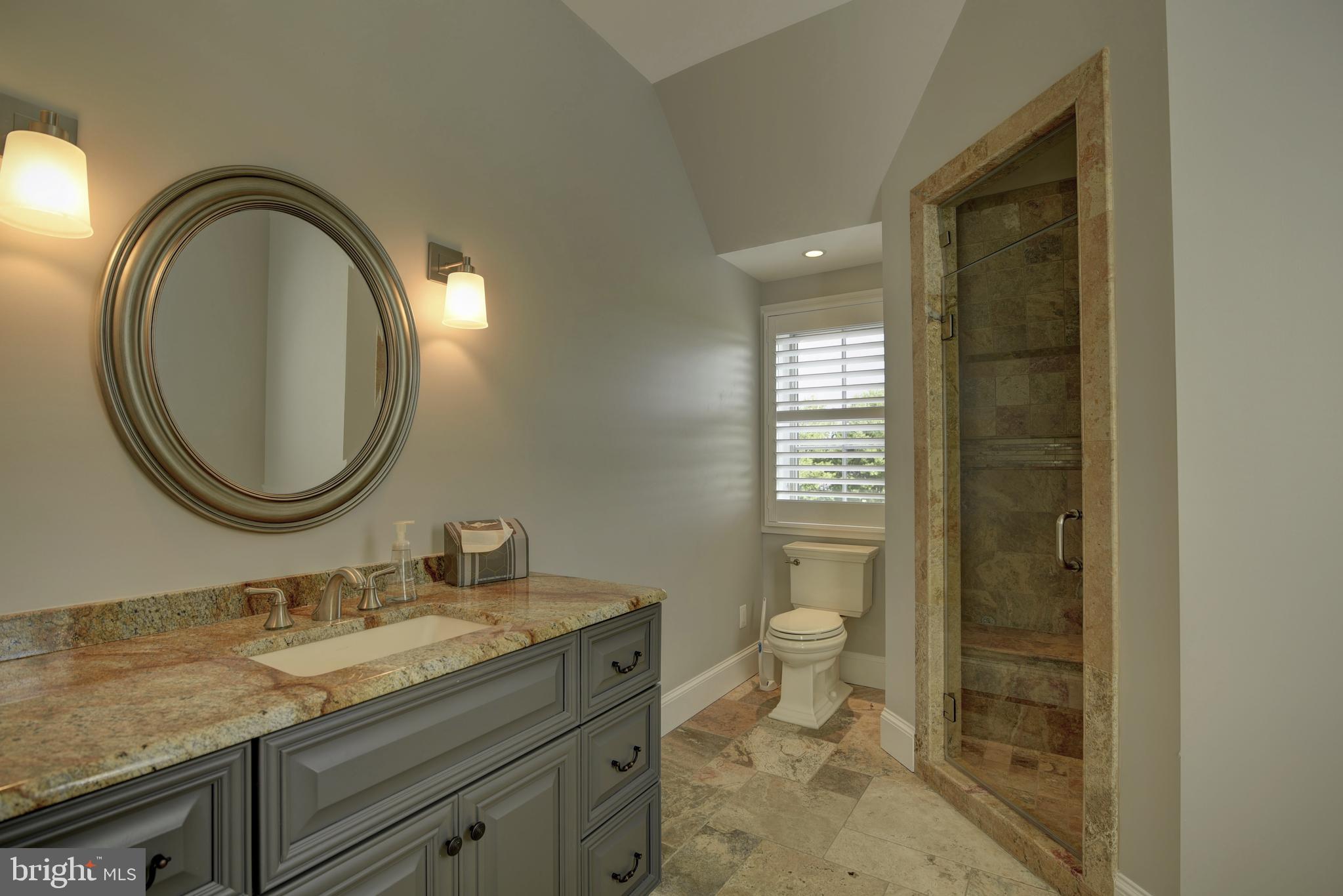 BEACON HILL - Residential