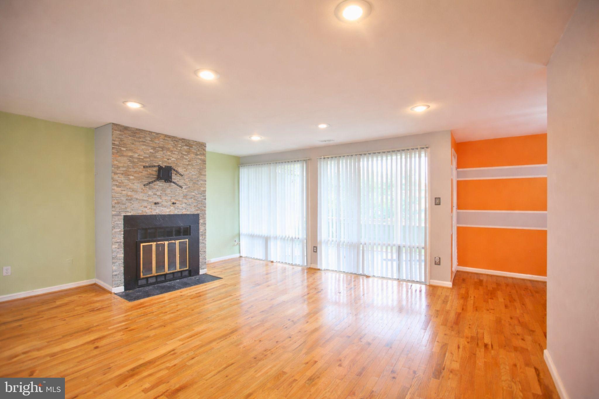 HOLLY HILL CONDOMINIUMS - Residential