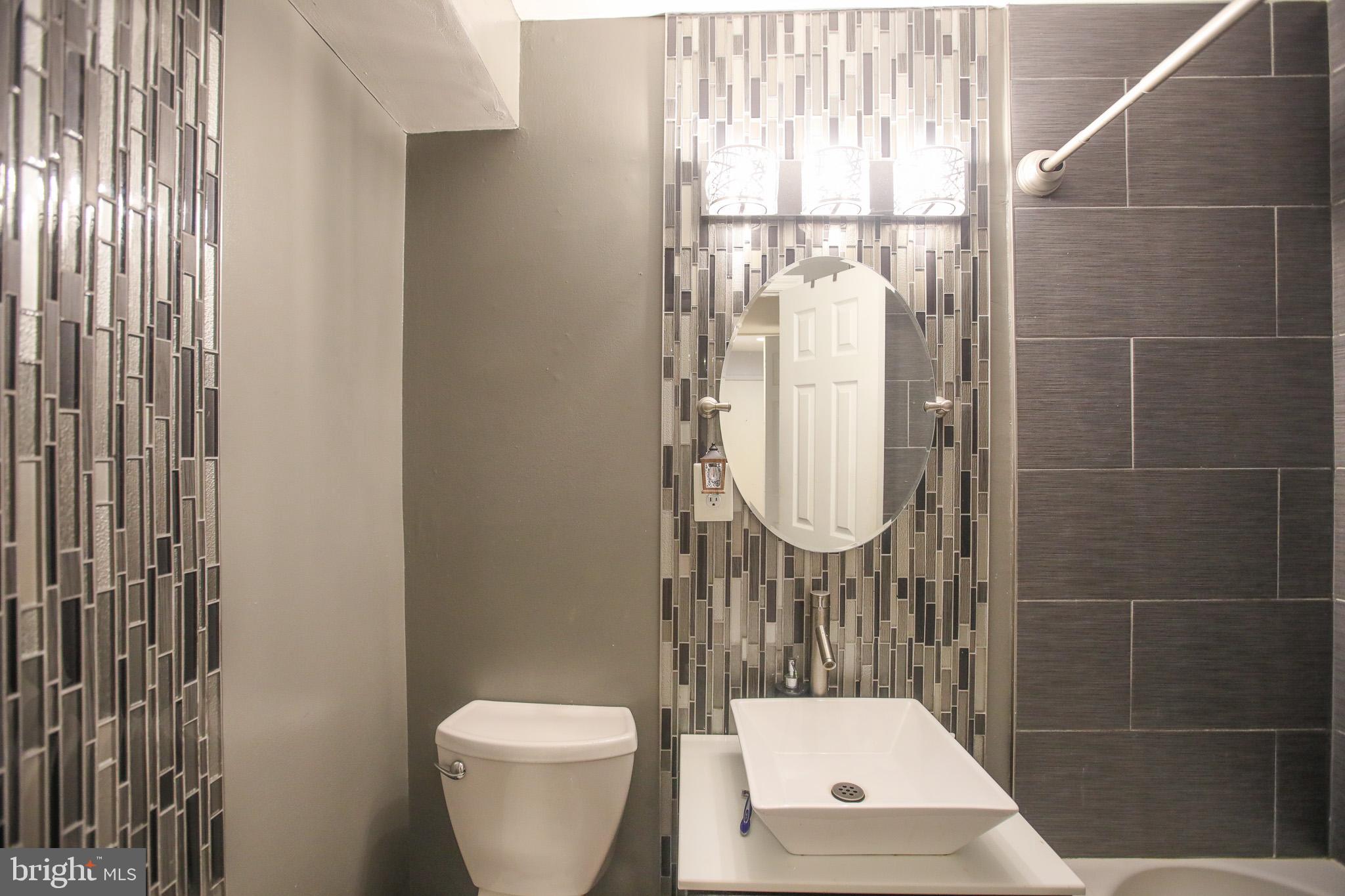 HOLLY HILL CONDOMINIUMS - Residential