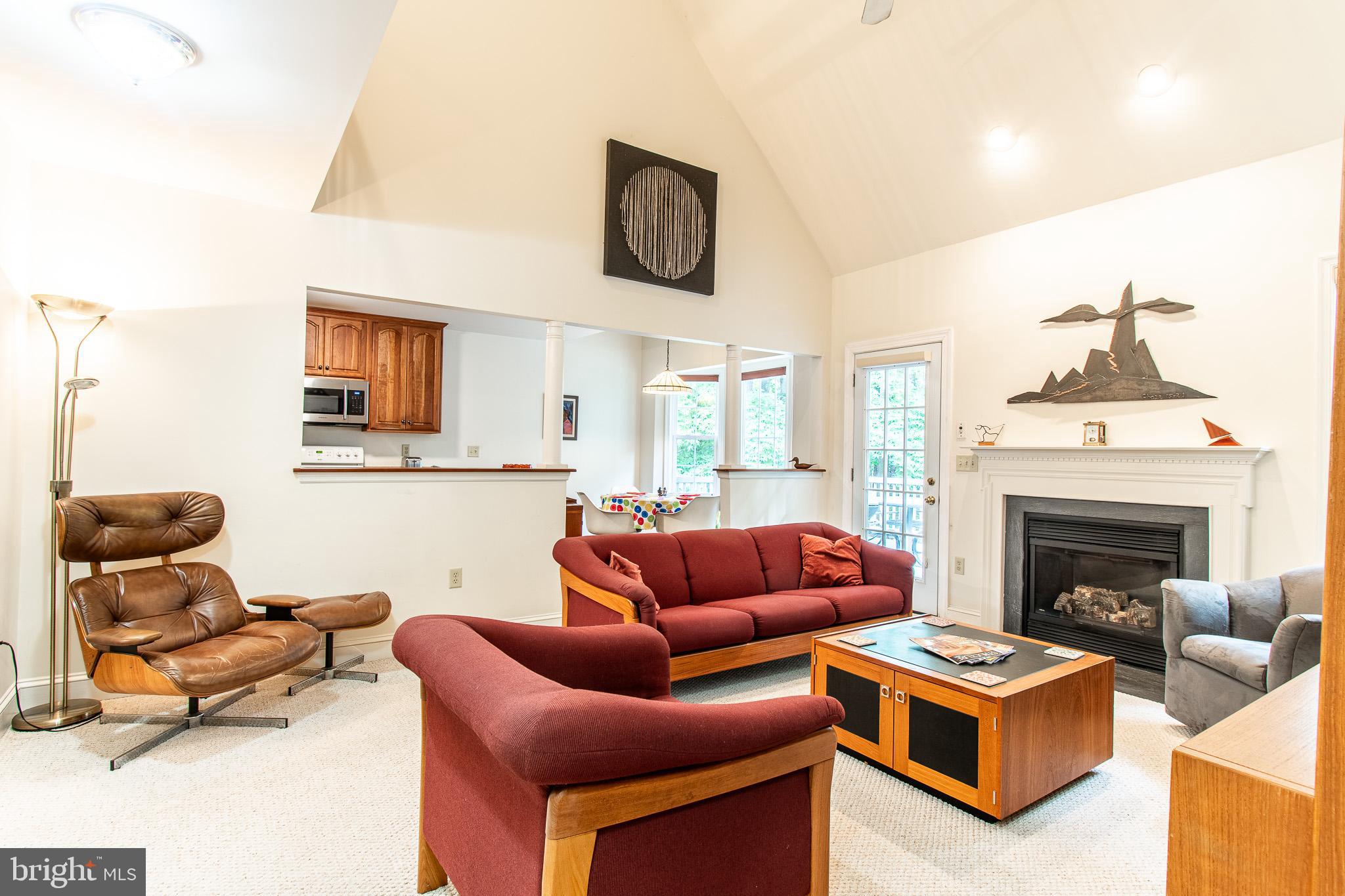 RIO VISTA - Residential