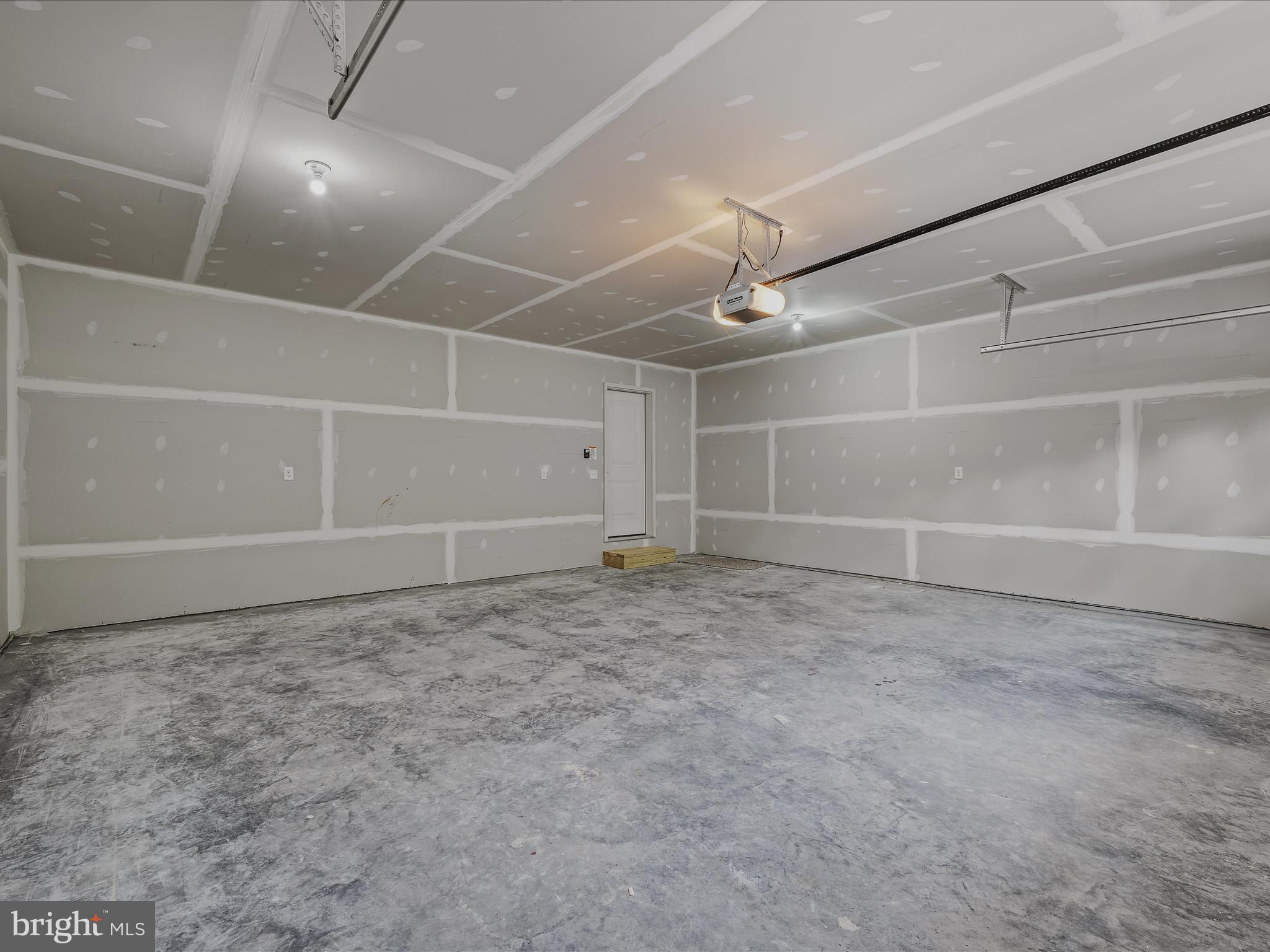 CLEVENGER ACRES - Residential