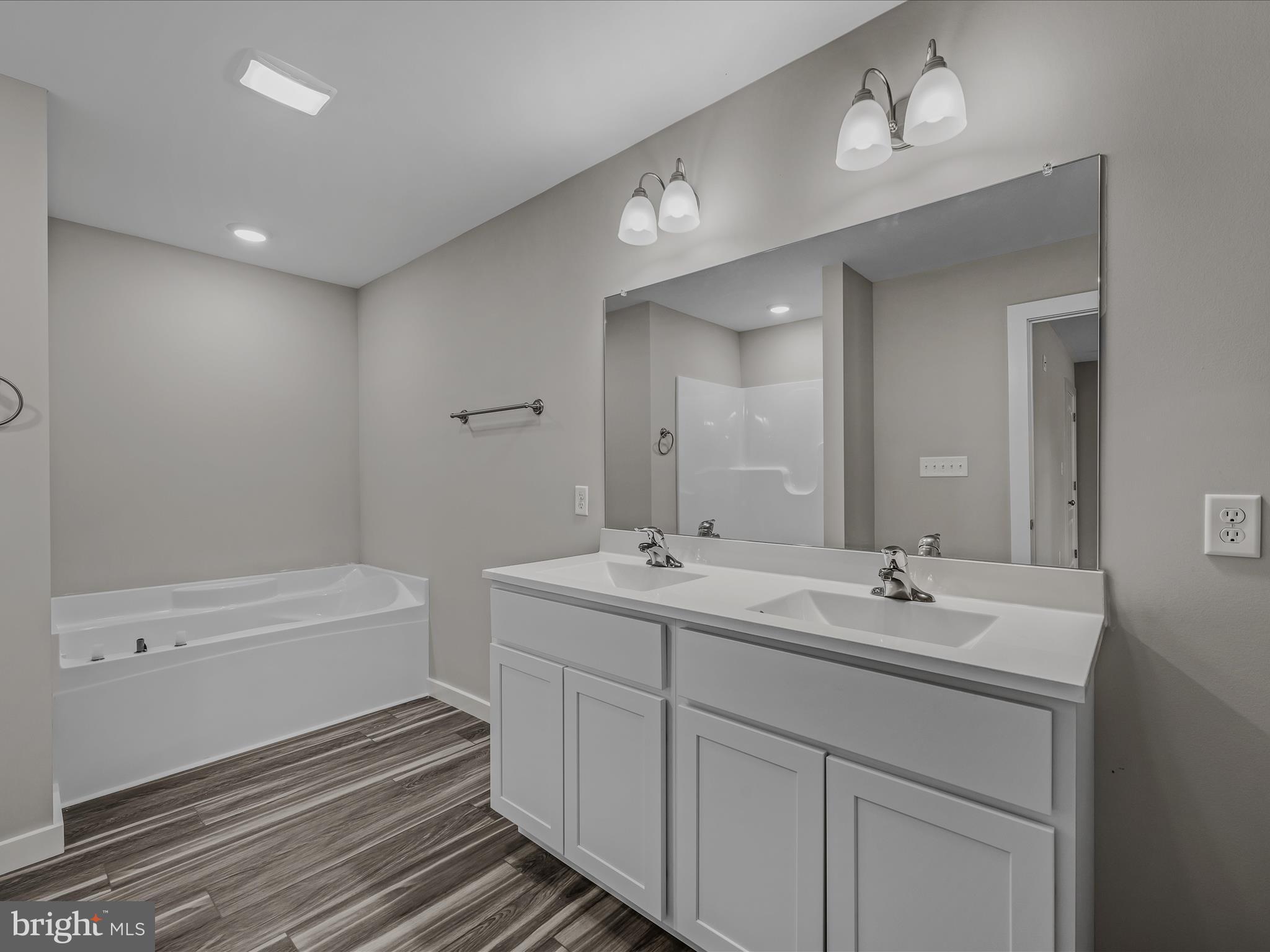 CLEVENGER ACRES - Residential