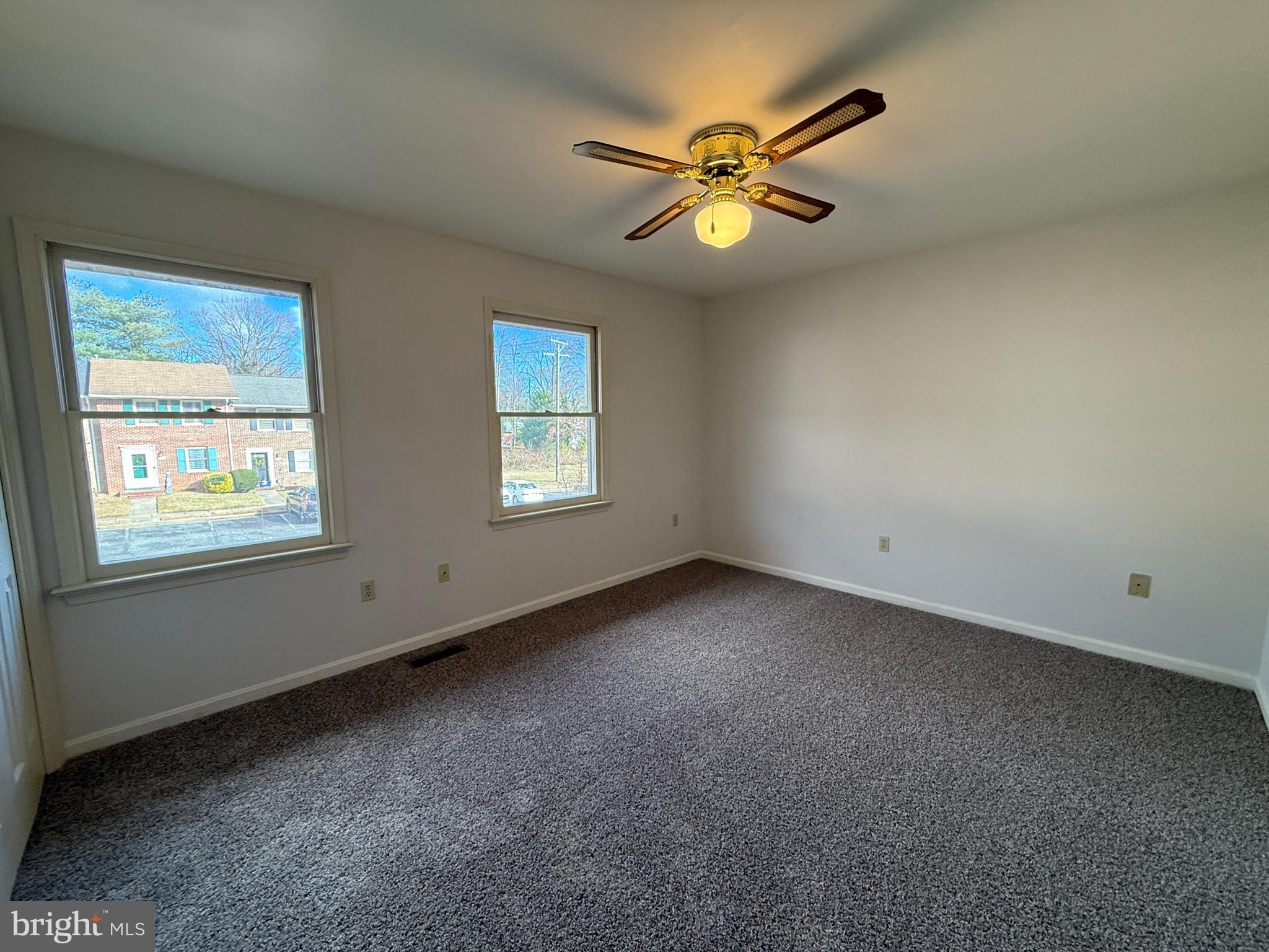 OLDE GREENWICH - Residential Lease