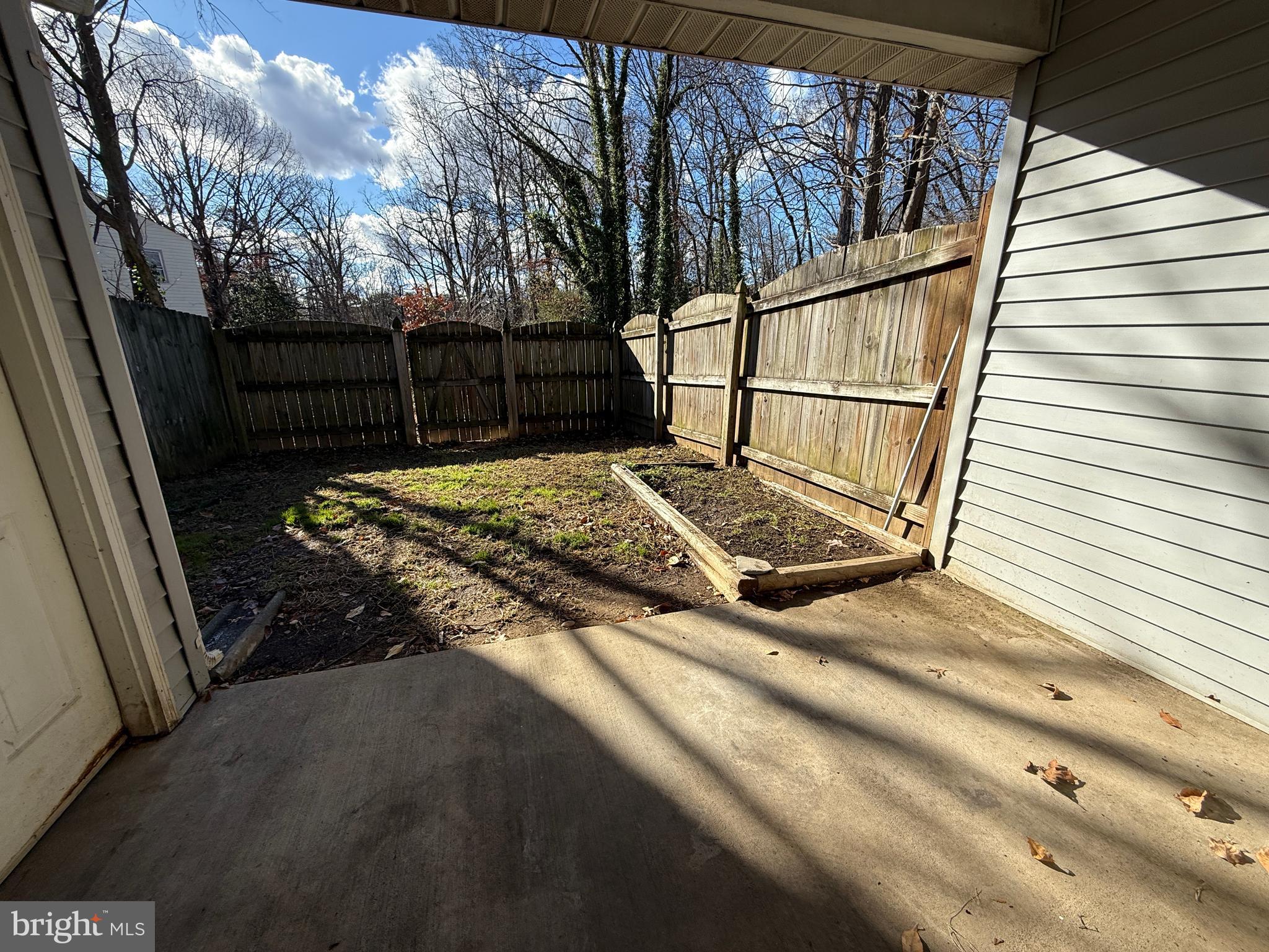 OLDE GREENWICH - Residential Lease