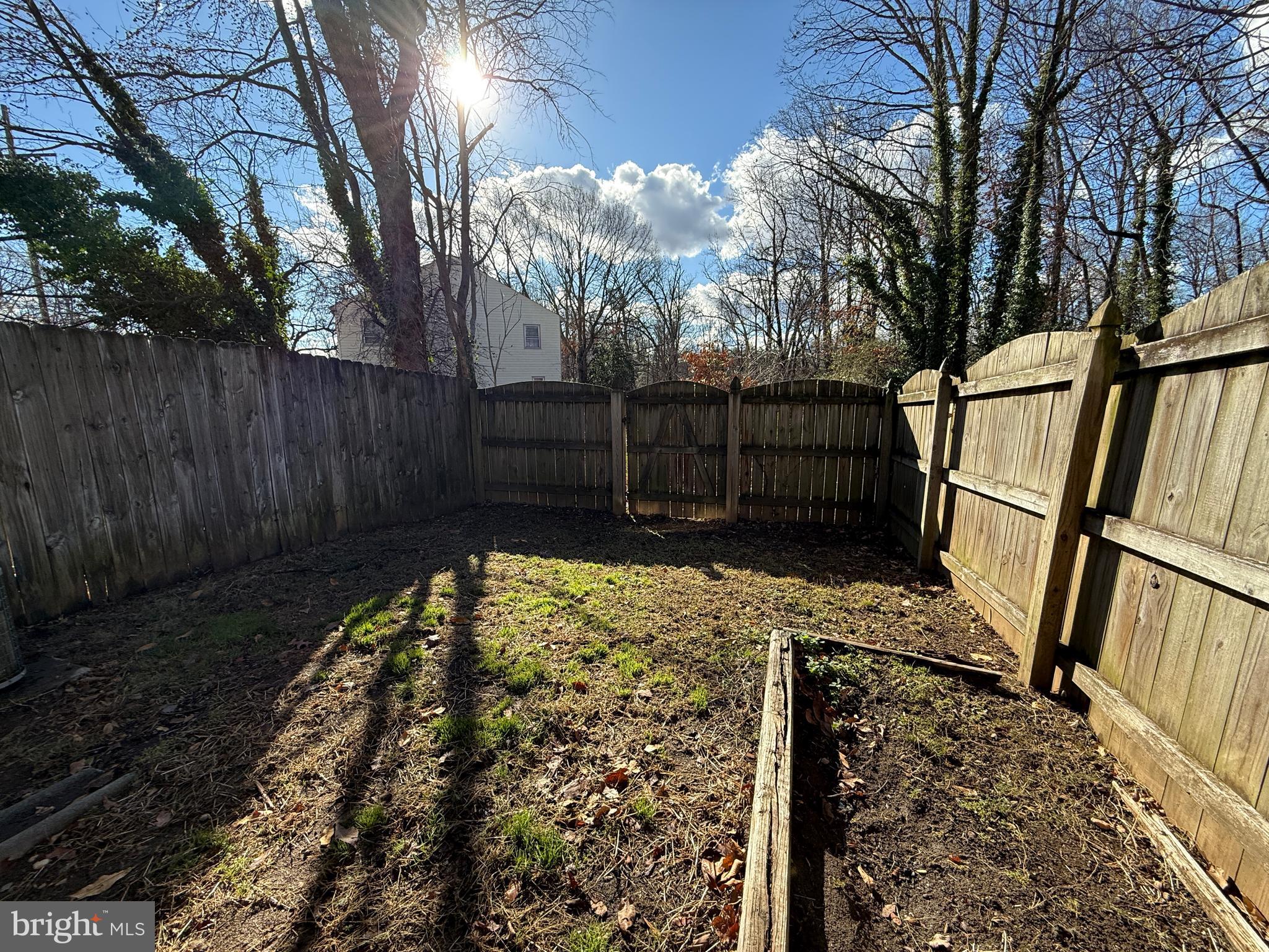 OLDE GREENWICH - Residential Lease