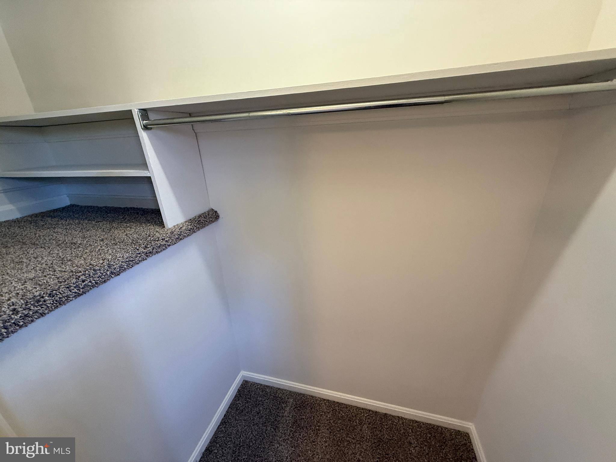 OLDE GREENWICH - Residential Lease