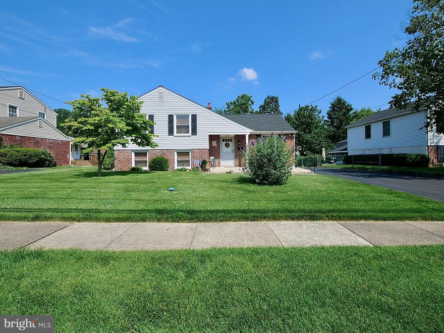 Beautifully maintained home in the heart of Brookhaven Boro. This home has great curb appeal and pride of ownership shows from the well manicured yard and landscaping. Large living room with plenty of natural light, formal dining room, eat in kitchen with updated cabinets. Lower level has huge family room, separate utility and laundry area, updated powder room as well as plenty of storage. Exit to screened porch that overlooks and large, level, fenced rear yard with shed. Upper level has 3 nice size bedrooms, updated full bath. Easy access to floored attic for tons of storage or room to expand. This one won't last.