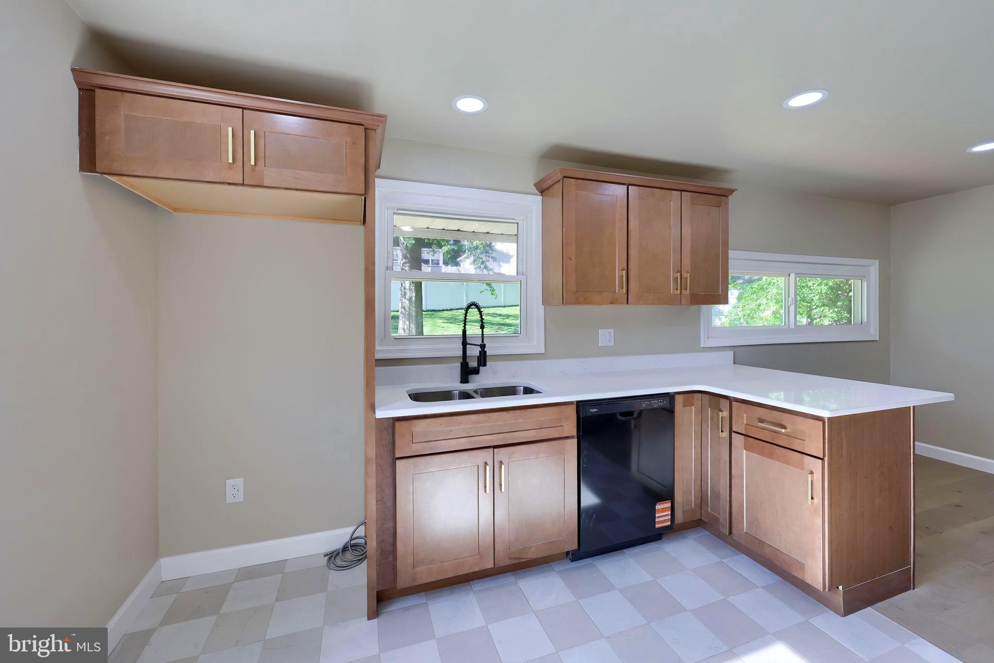 MOUNTVILLE BOROUGH - Residential