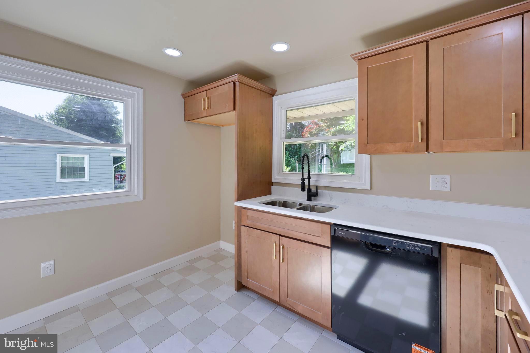 MOUNTVILLE BOROUGH - Residential