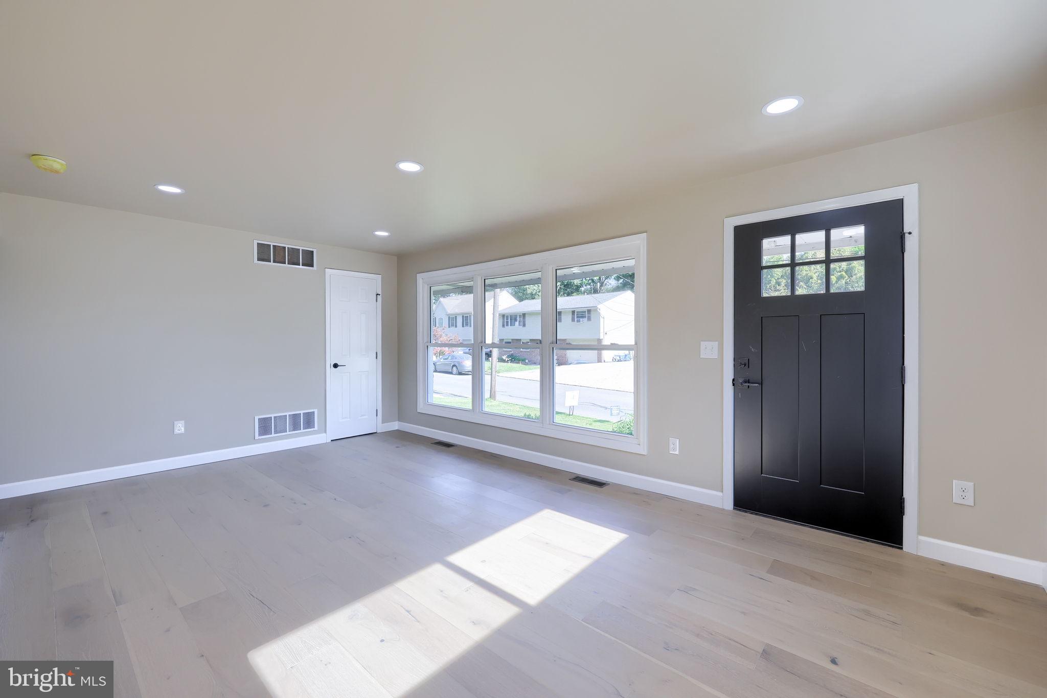 MOUNTVILLE BOROUGH - Residential