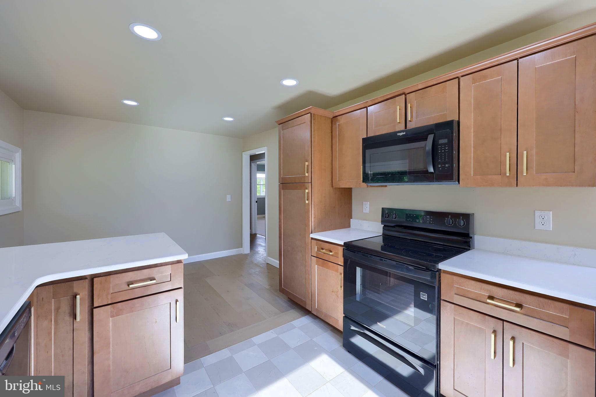 MOUNTVILLE BOROUGH - Residential