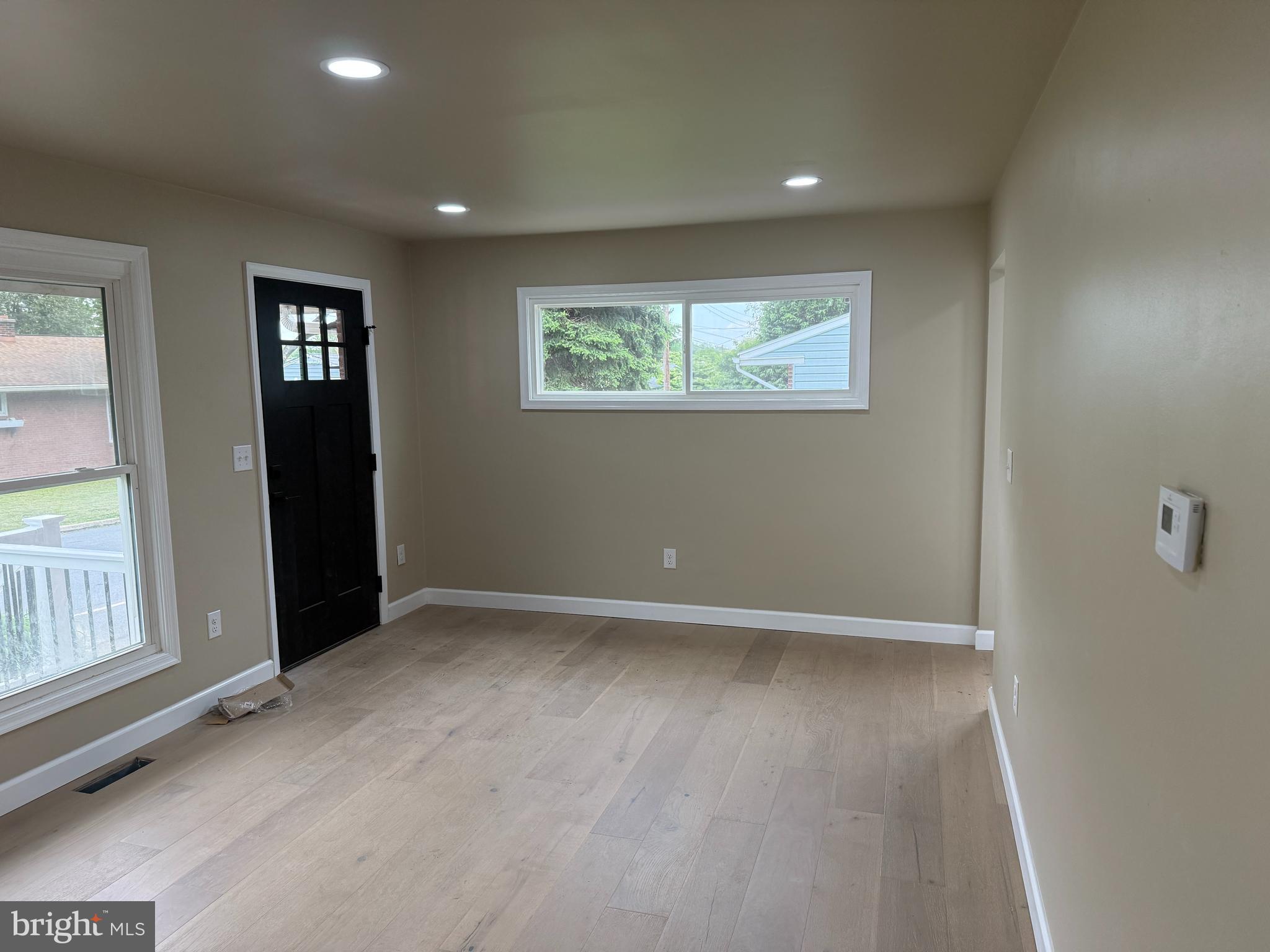 404 E NEW STREET