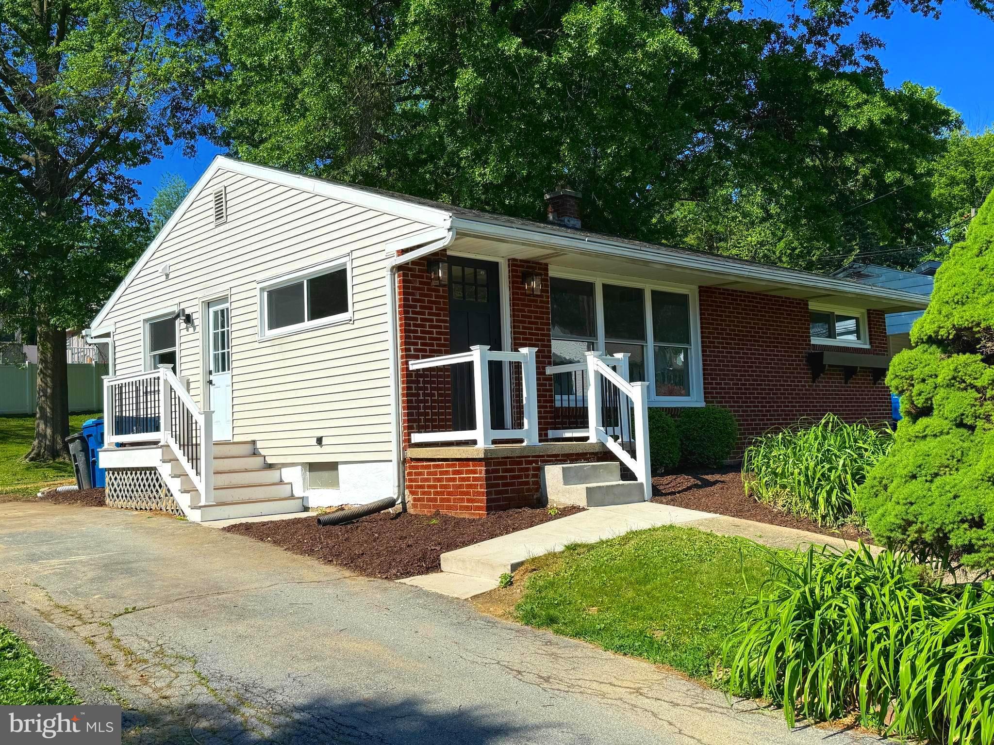 MOUNTVILLE BOROUGH - Residential