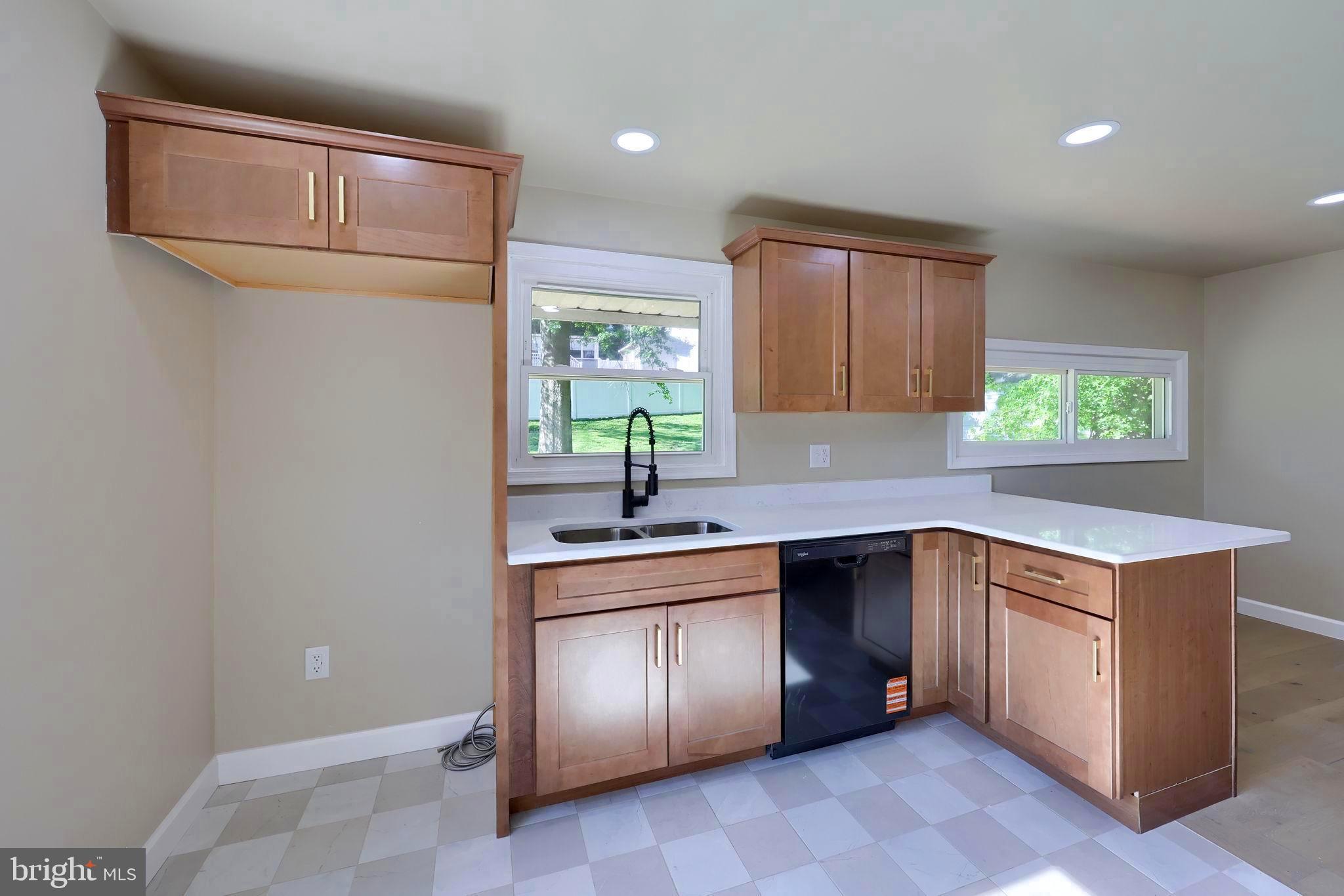 MOUNTVILLE BOROUGH - Residential
