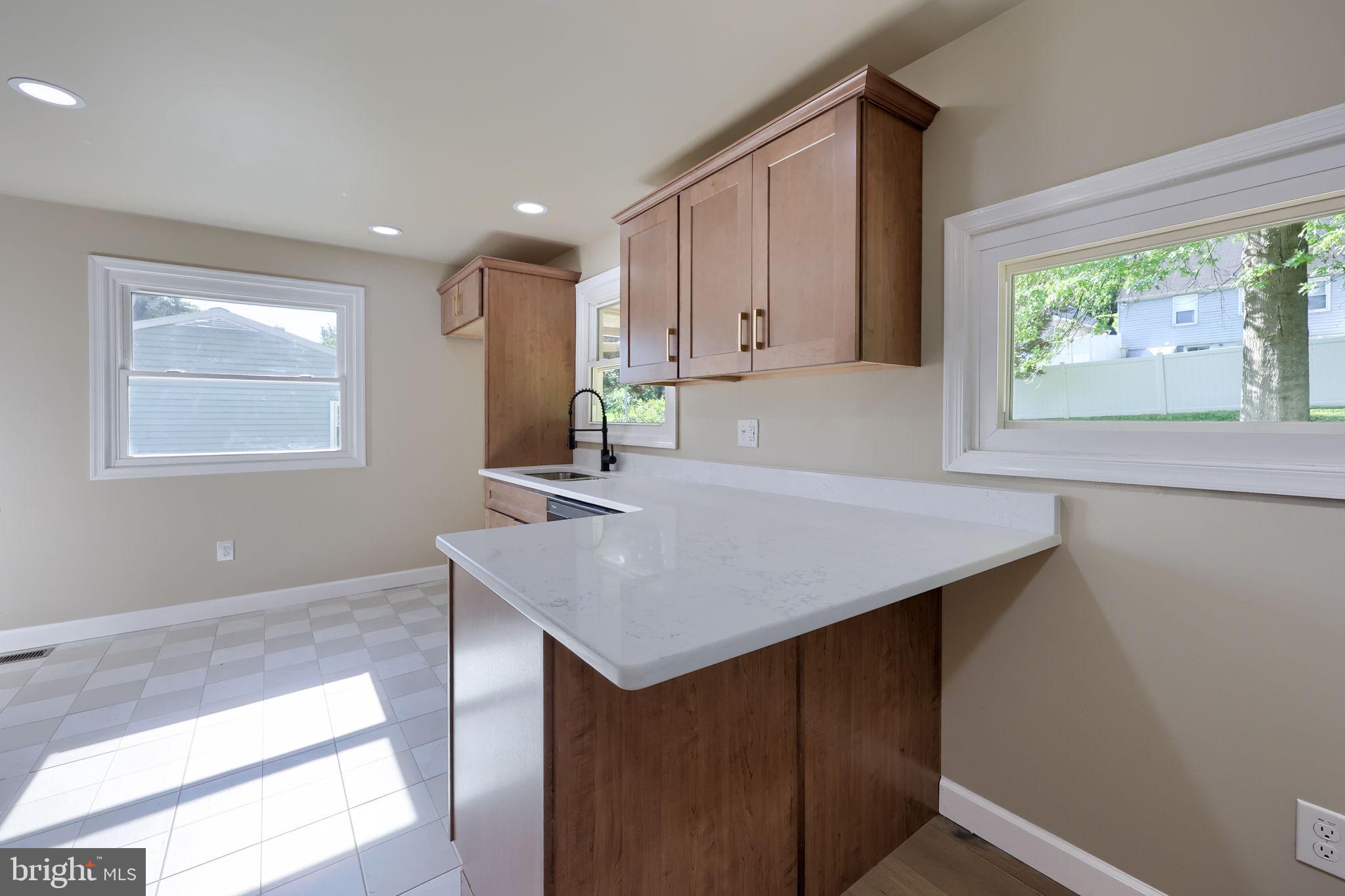 MOUNTVILLE BOROUGH - Residential