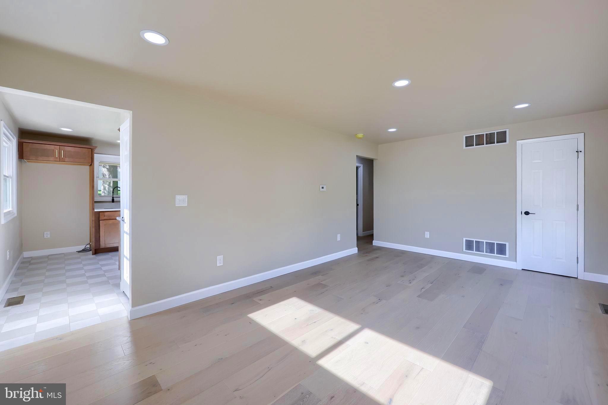MOUNTVILLE BOROUGH - Residential