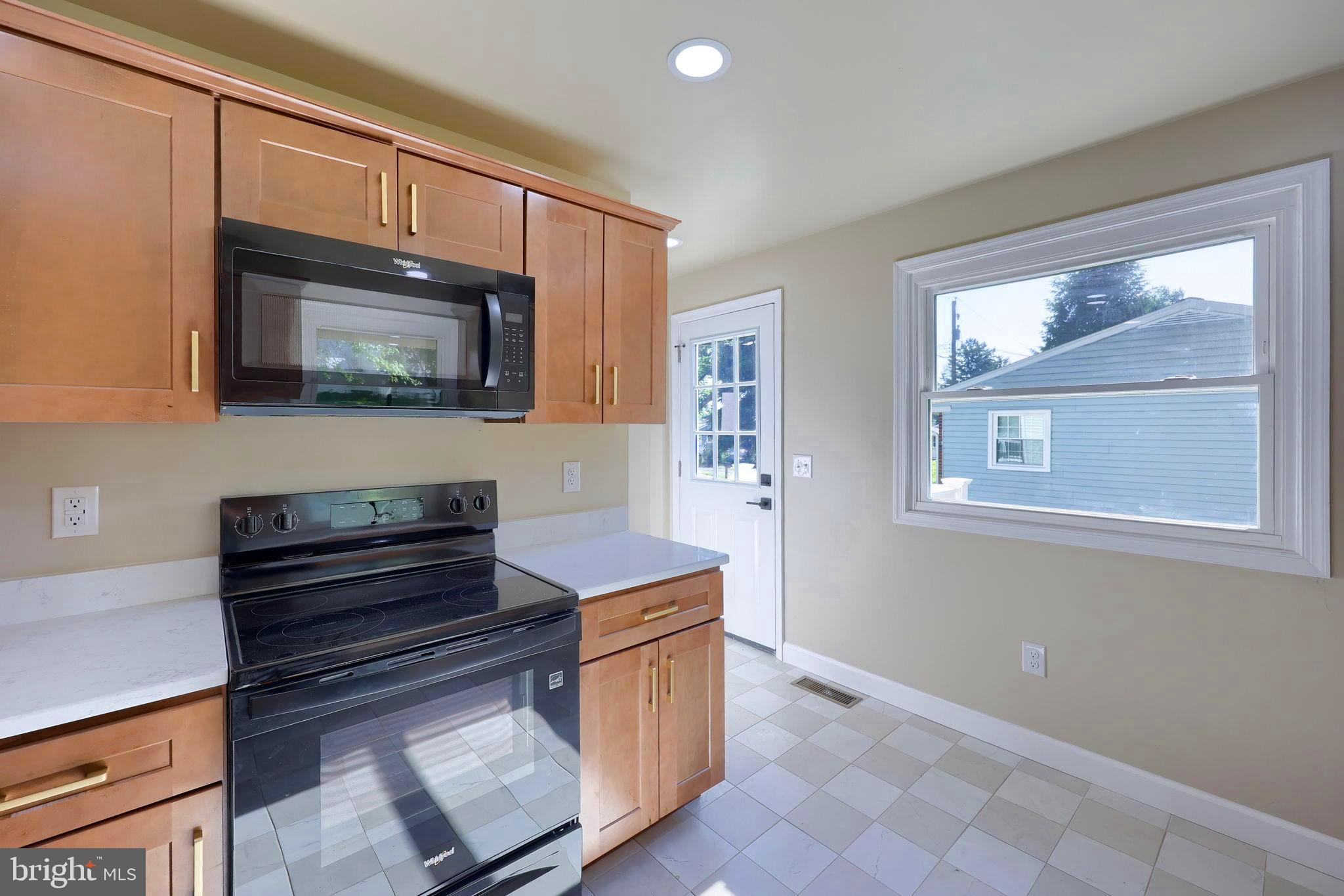 MOUNTVILLE BOROUGH - Residential