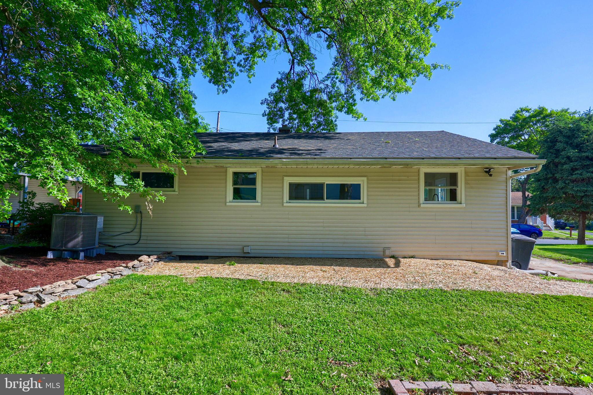 MOUNTVILLE BOROUGH - Residential