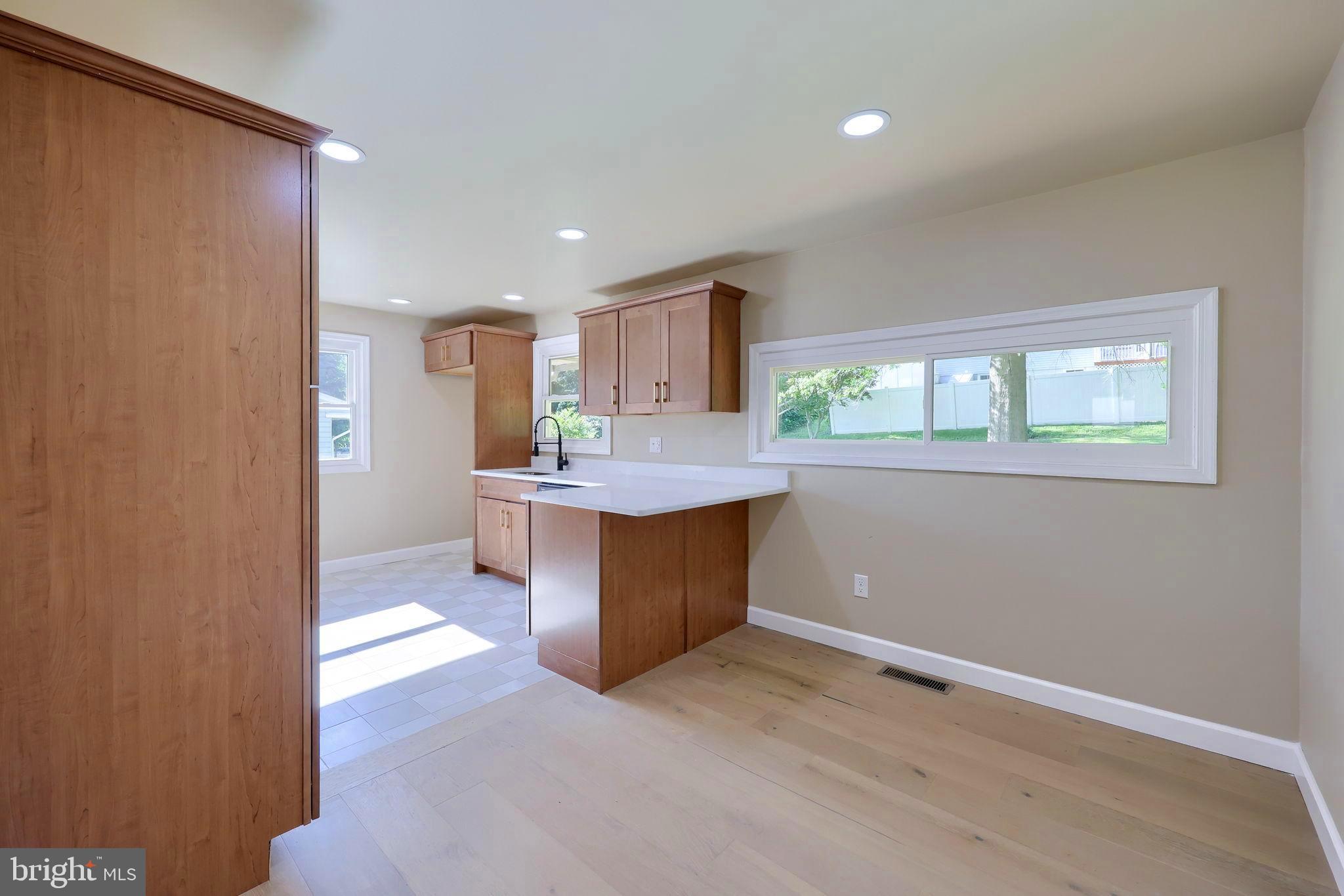 MOUNTVILLE BOROUGH - Residential