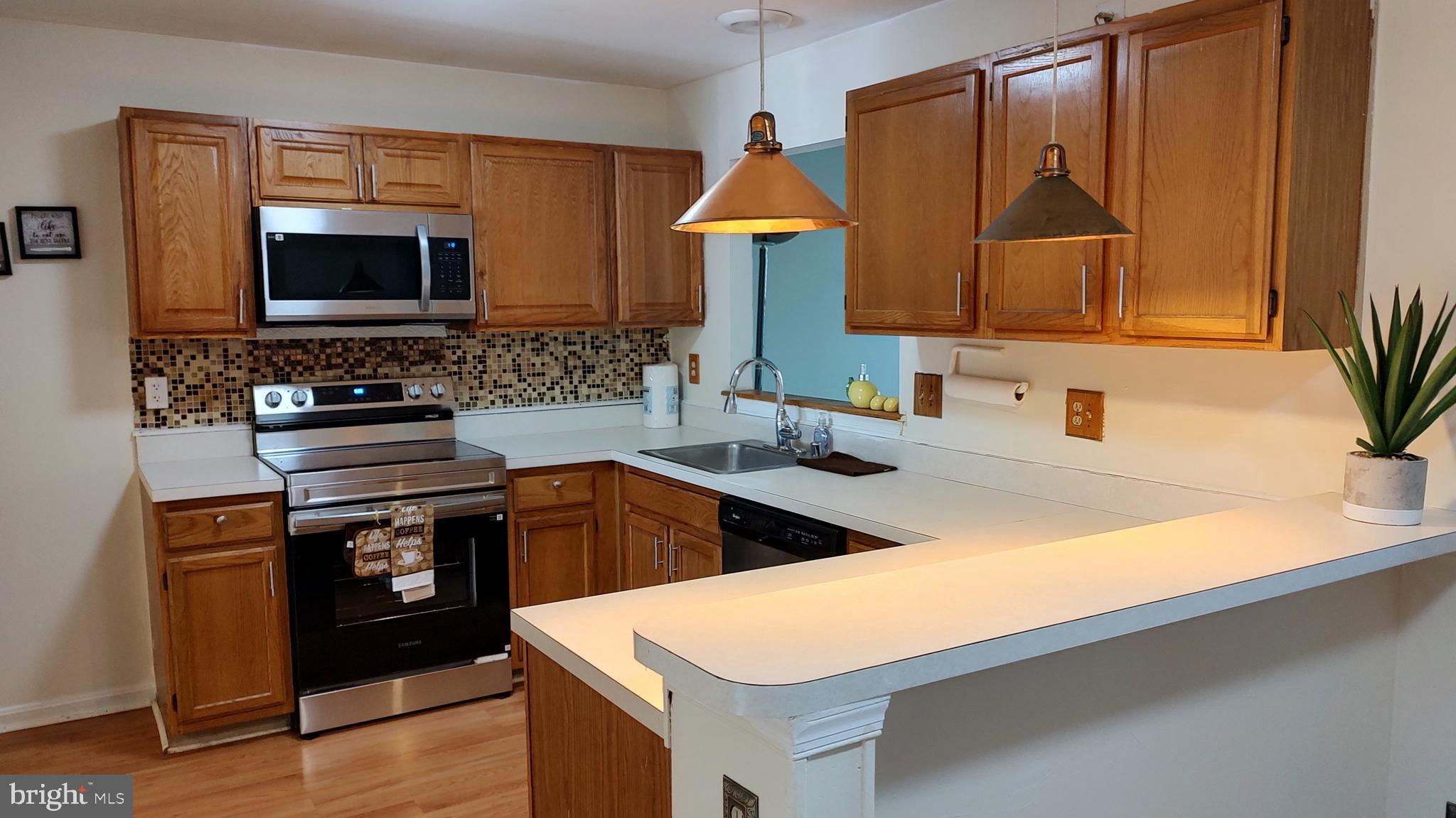 FOXBOROUGH FARMS - Residential