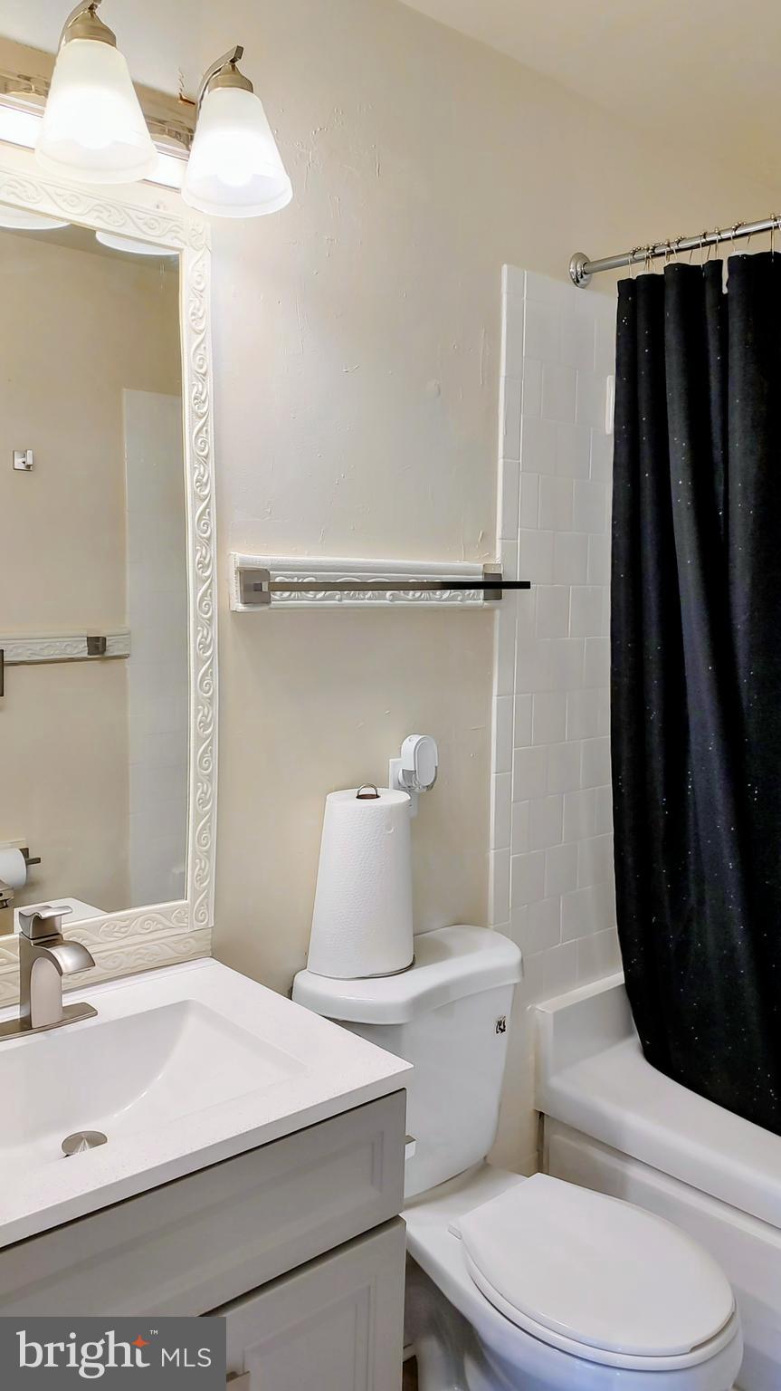 FOXBOROUGH FARMS - Residential