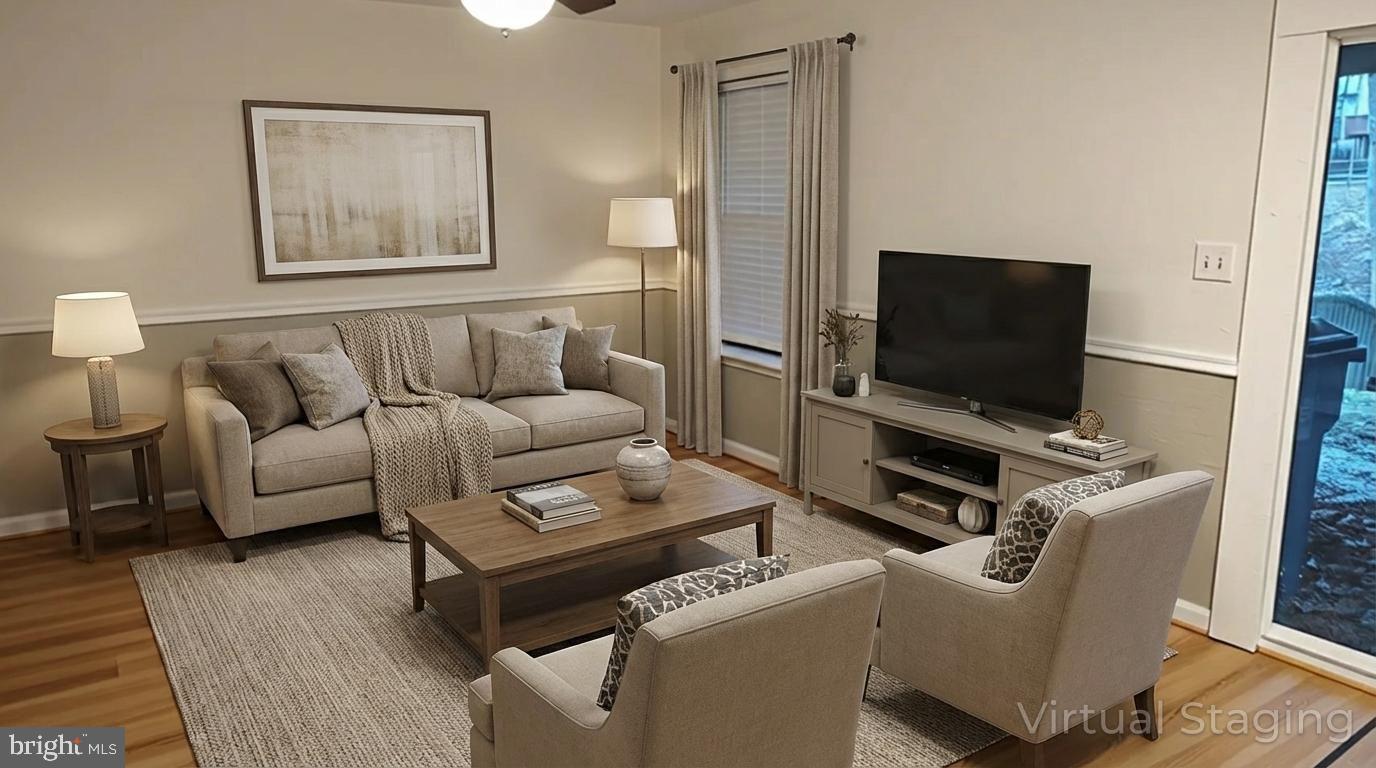 FOXBOROUGH FARMS - Residential